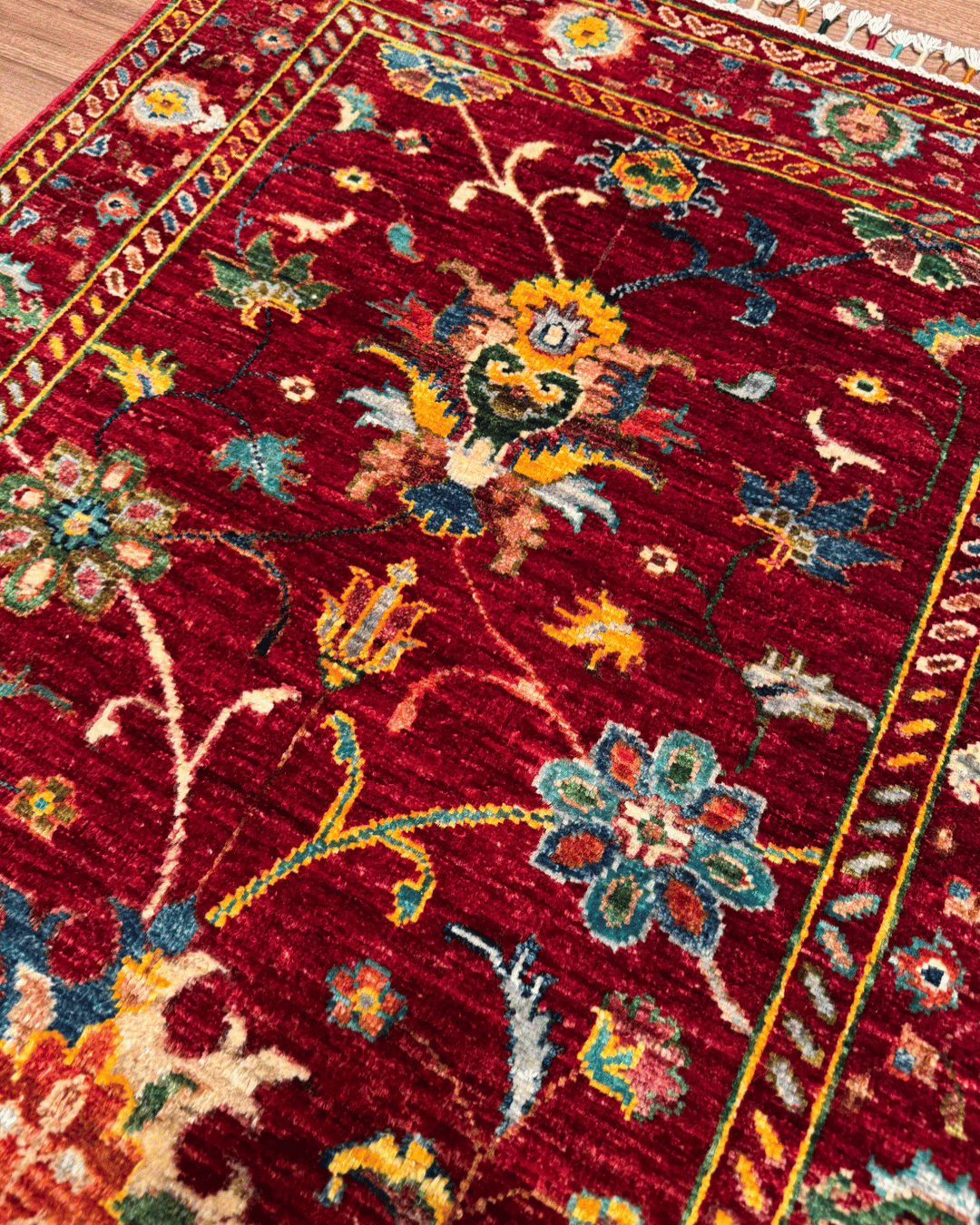 Sultani Hand-Knotted Wool Rug 2' 6" x 3' 9"