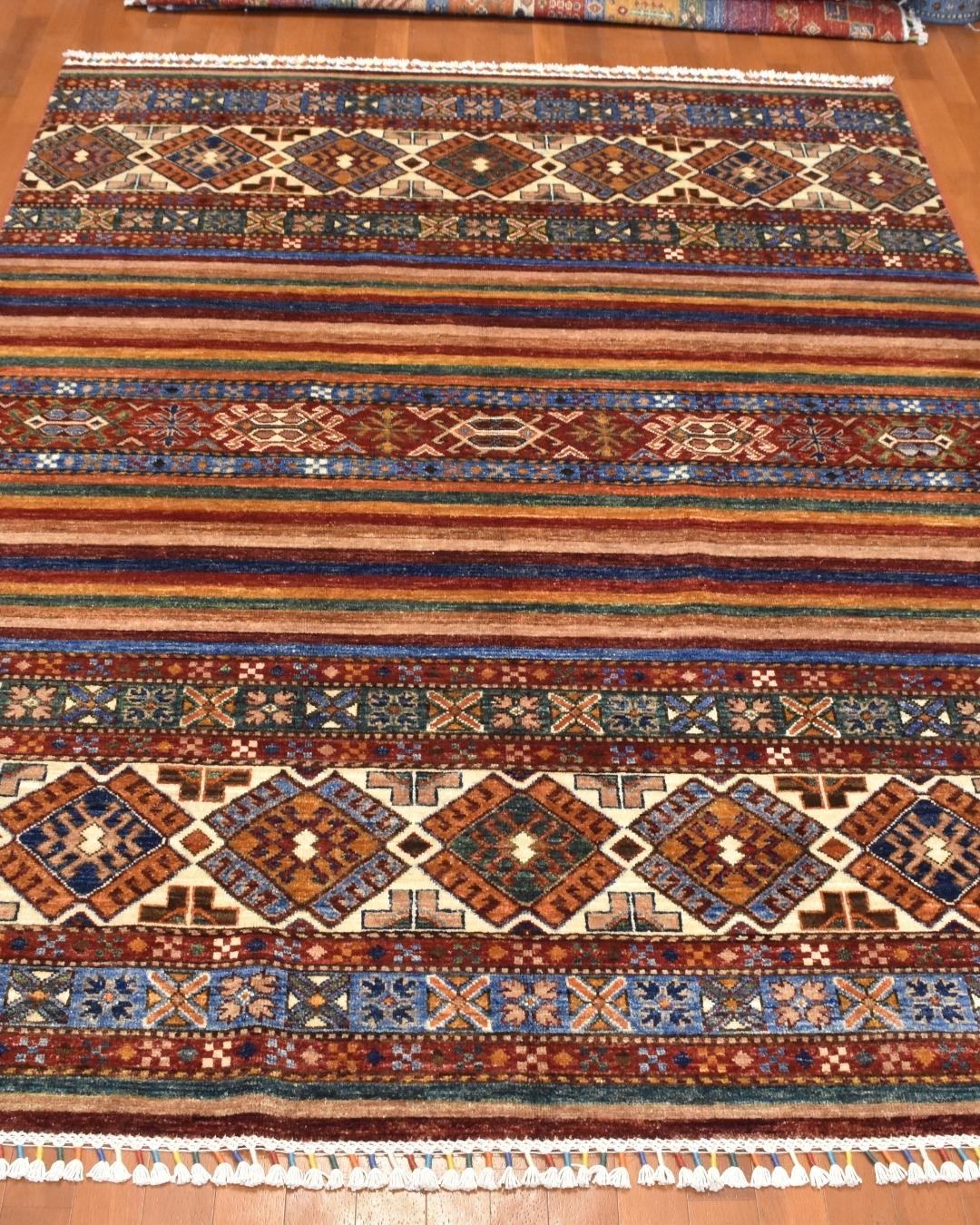 Sultani Hand-Knotted Wool Rug 5' x 6' 6"