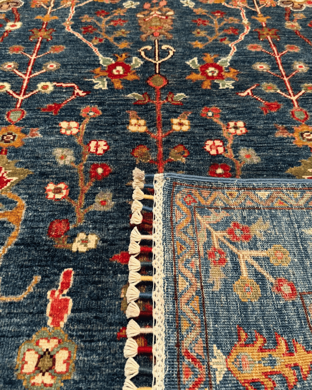 Sultani Hand-Knotted Wool Rug 4' x 6'