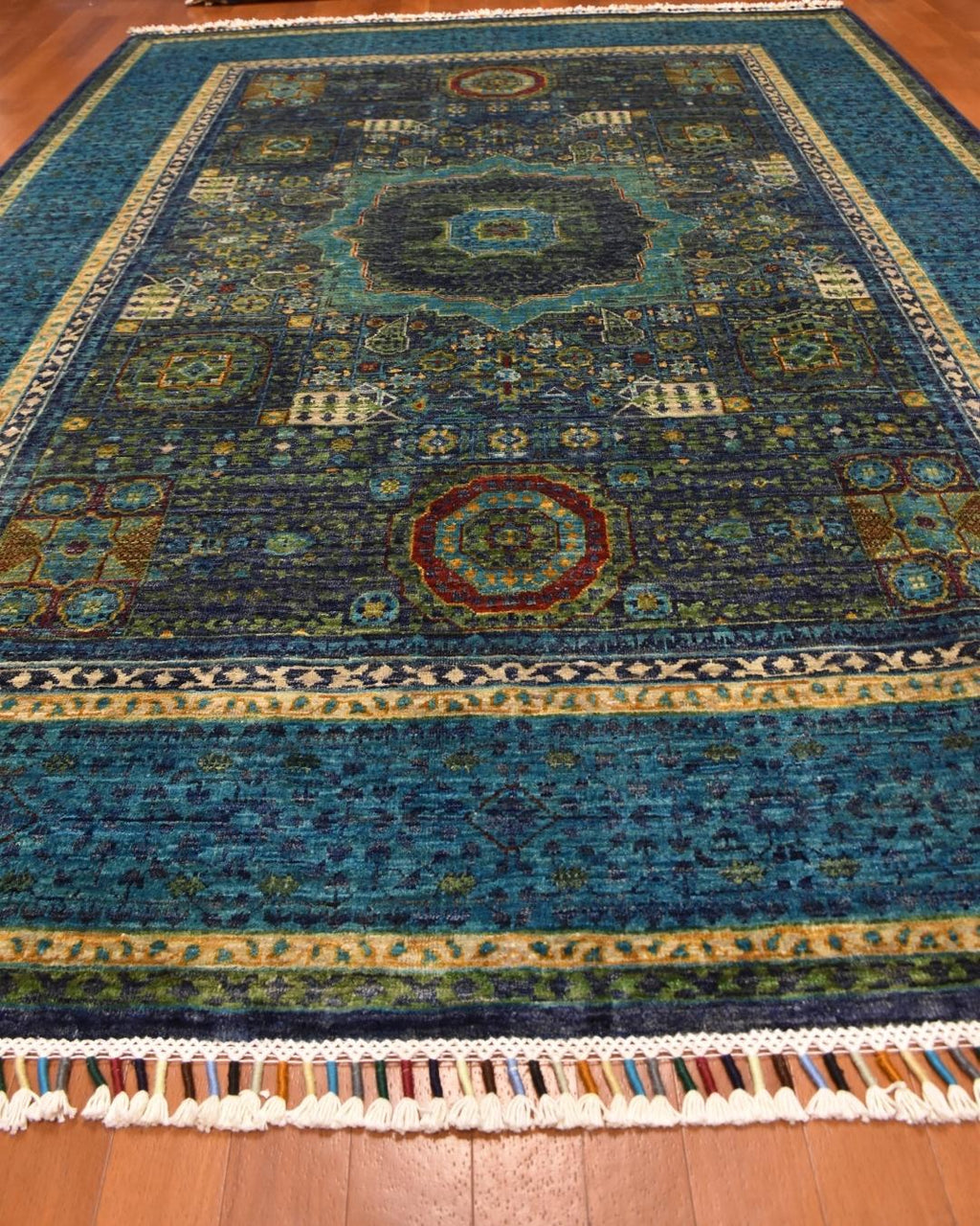 Mamluk Hand-Knotted Wool Rug 4' 9" x 6' 8"