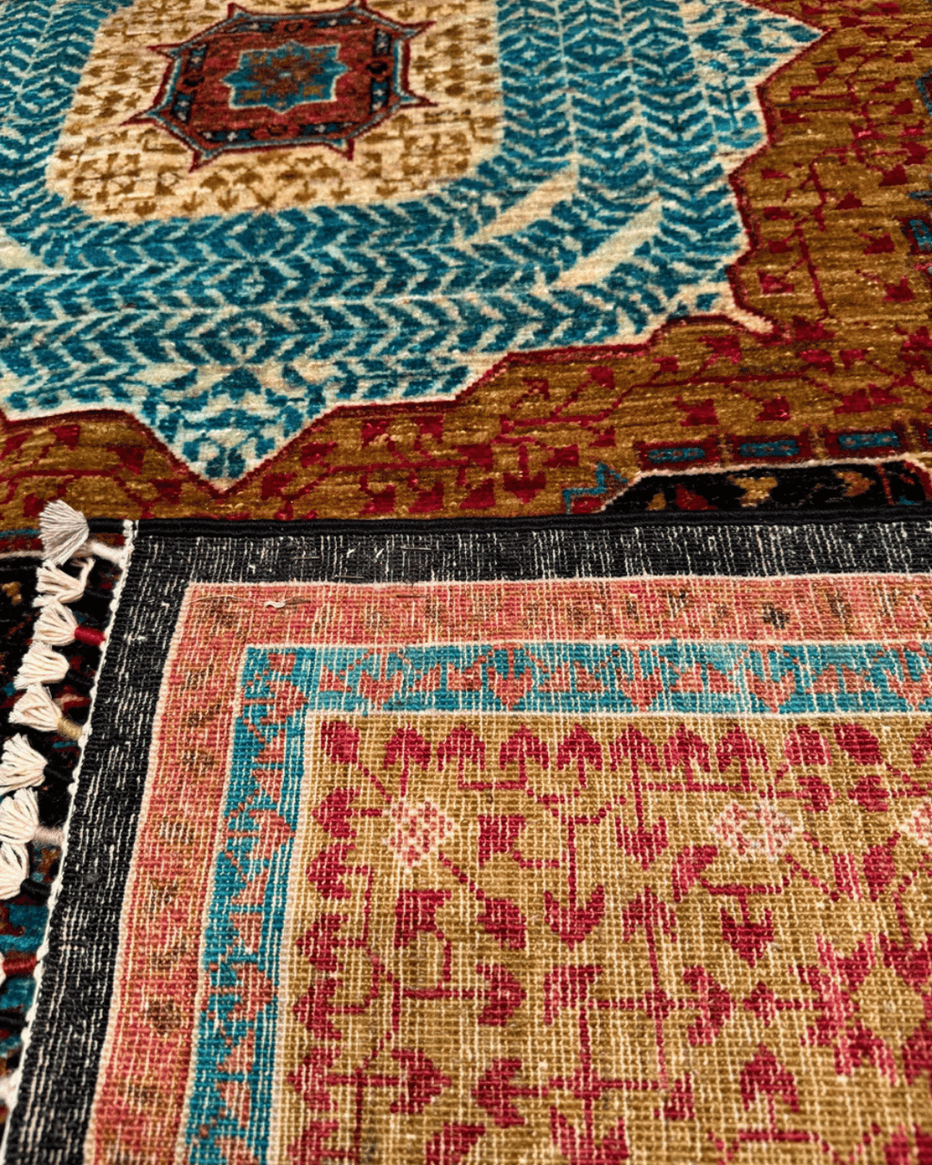 Mamluk Hand-Knotted Wool Rug 6' 7" x 9' 5"