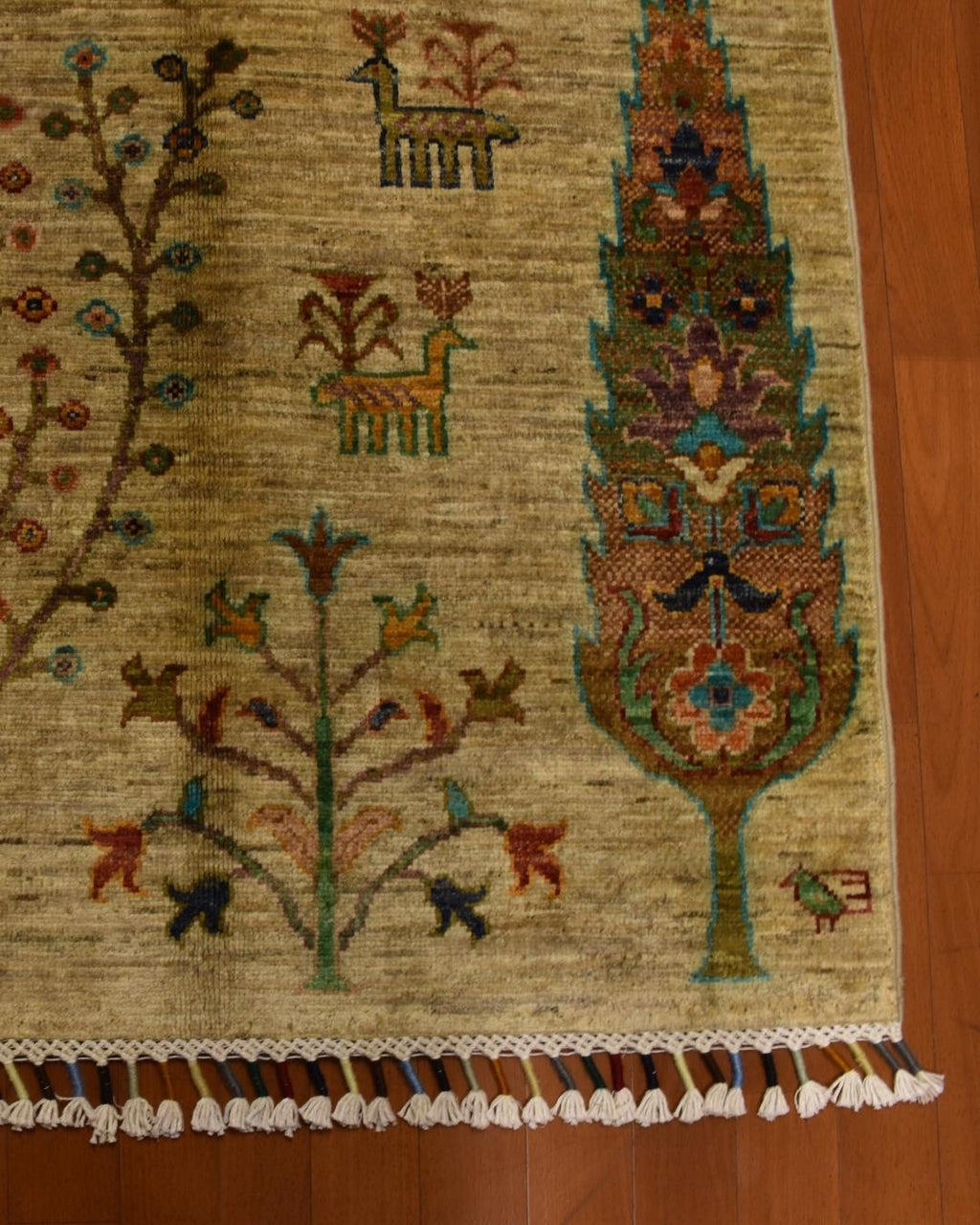 Sultani Hand-Knotted Wool Rug 2' 6" x 4' 1"