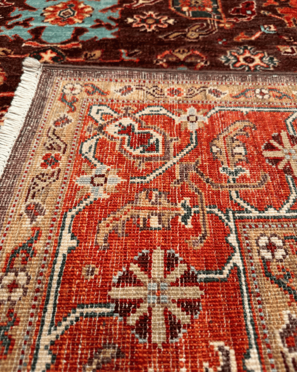 Ushak Hand-Knotted Wool Rug 6' x 8'