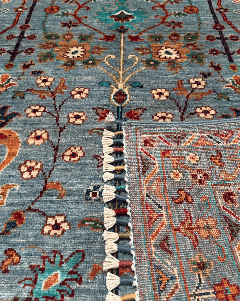 Sultani Hand-Knotted Wool Rug 3' 9" x 5' 9"