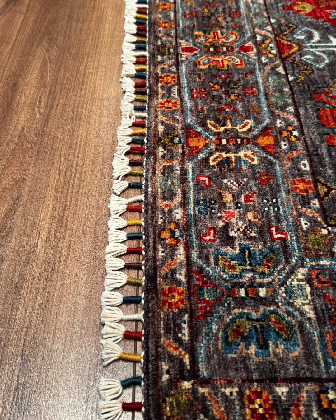 Veziri Hand-Knotted Wool Rug 3' x 5'