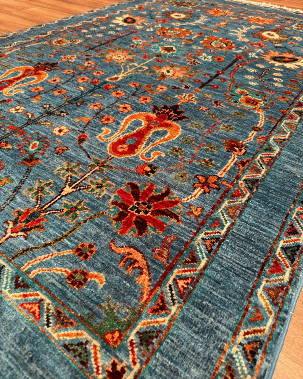 Sultani Hand-Knotted Wool Rug 4' 1" x 6' 1"