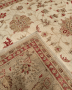 Ushak Hand-Knotted Wool Rug 7' x 10'