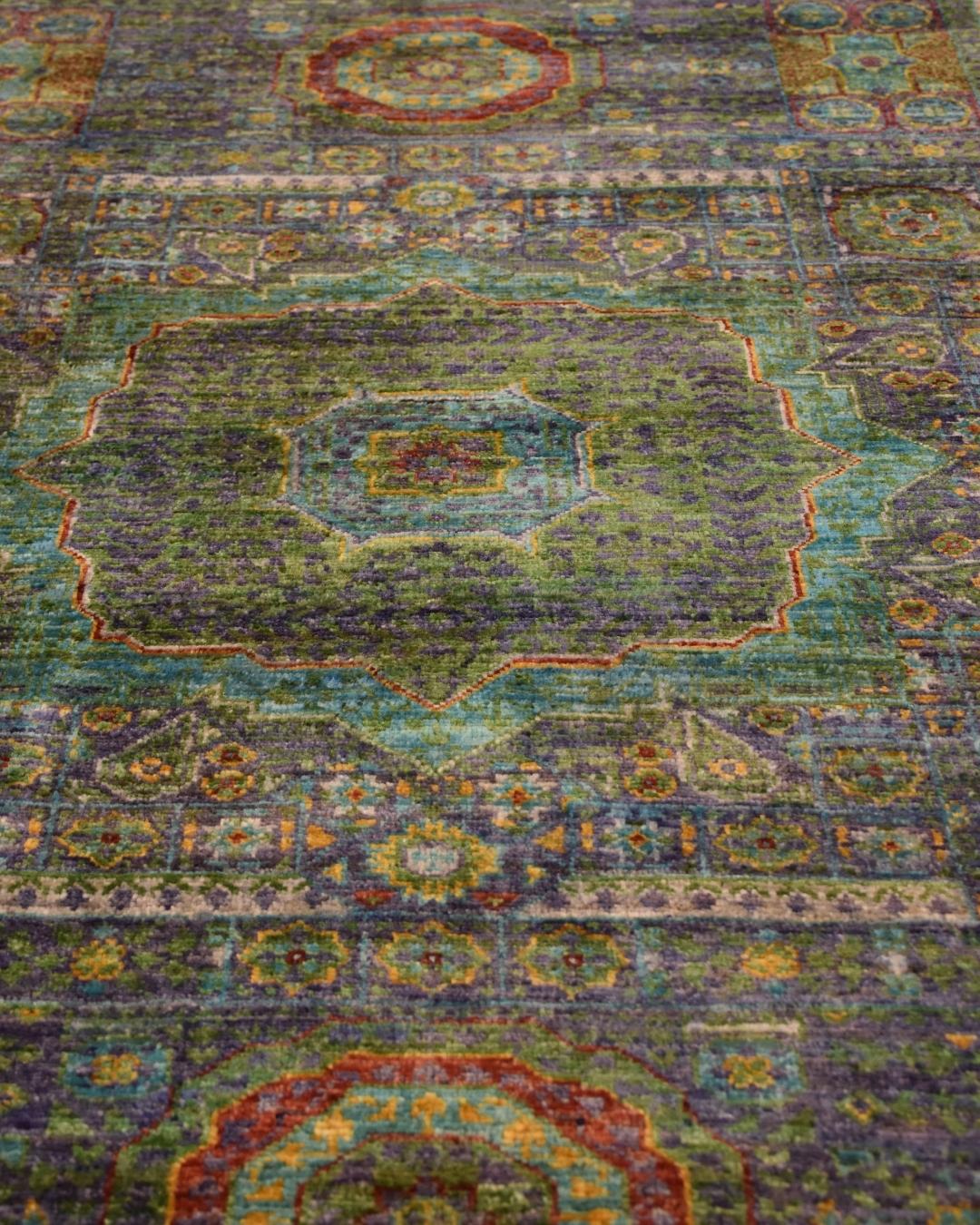 Mamluk Hand-Knotted Wool Rug 4' 4" x 5' 7"
