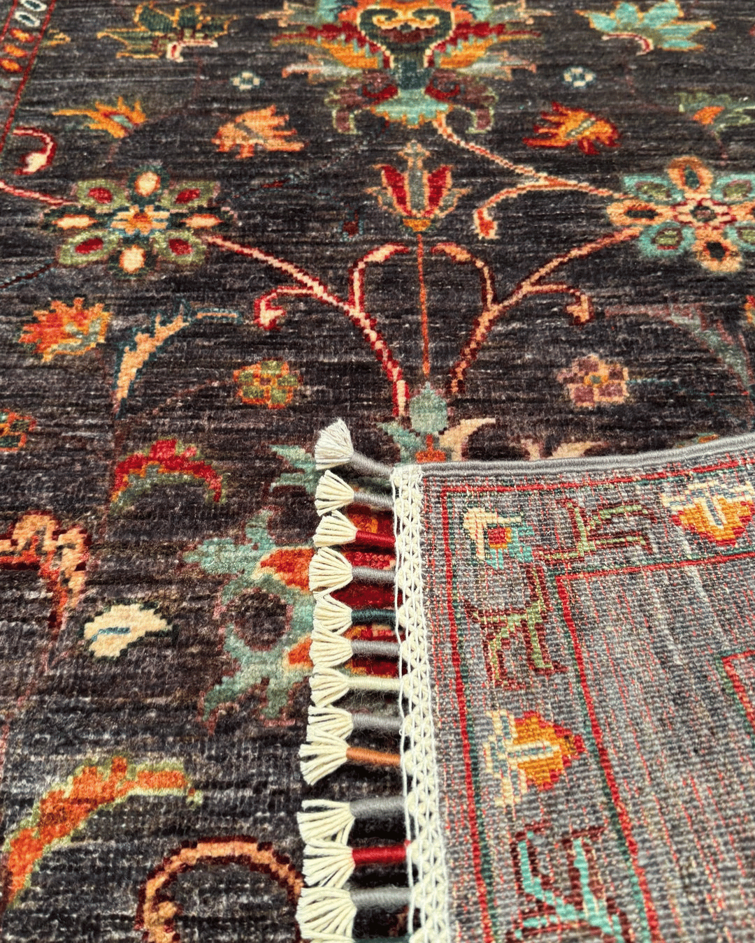 Sultani Hand-Knotted Wool Rug 2' 7" x 4' 2"
