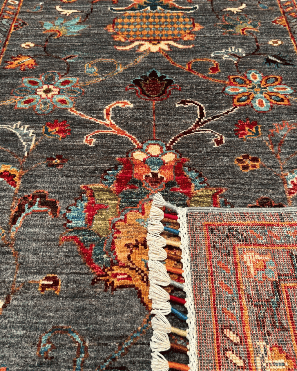 Sultani Hand-Knotted Wool Rug 3' 5" x 5' 1"