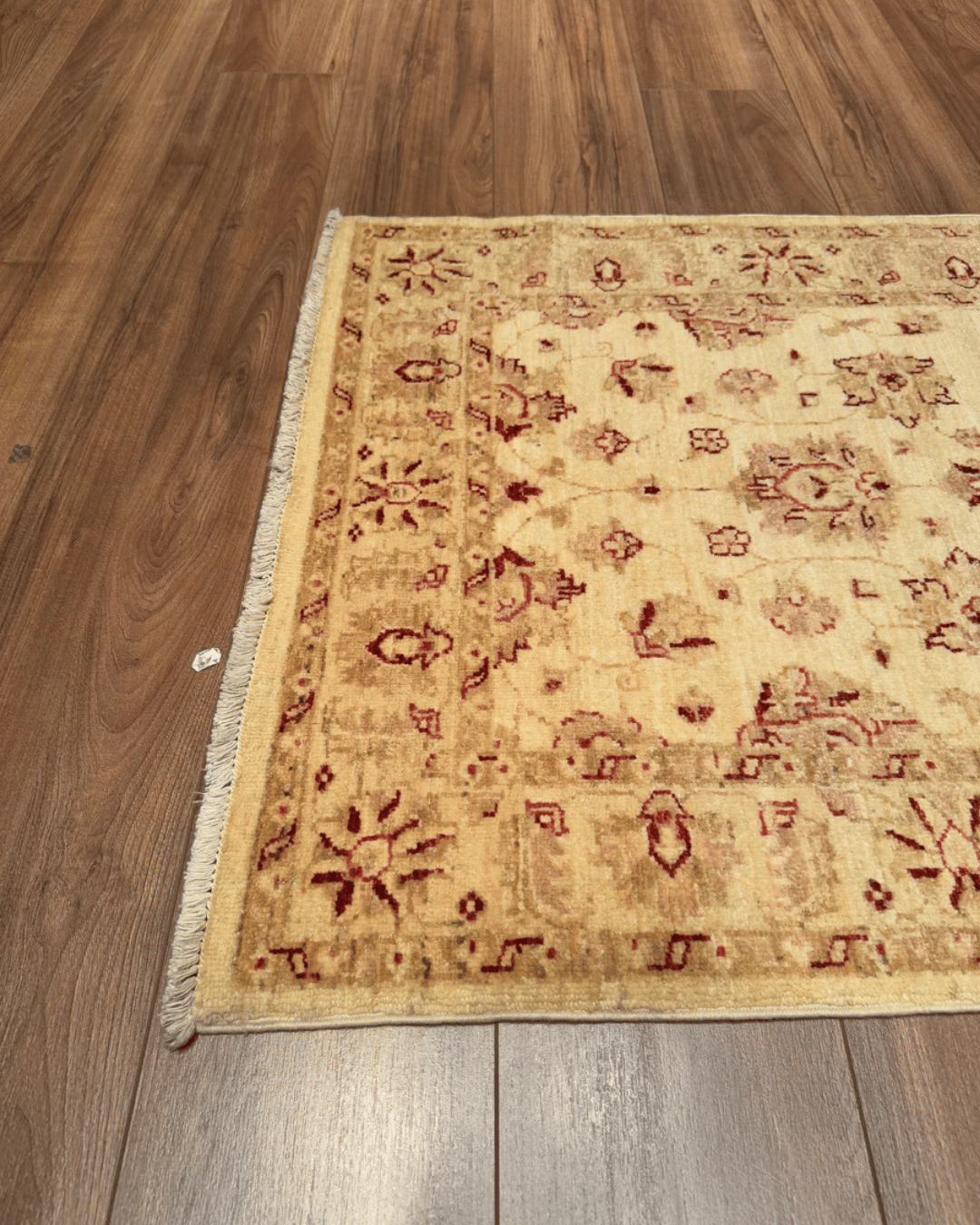 Ushak Hand-Knotted Wool Runner 2' x 8'