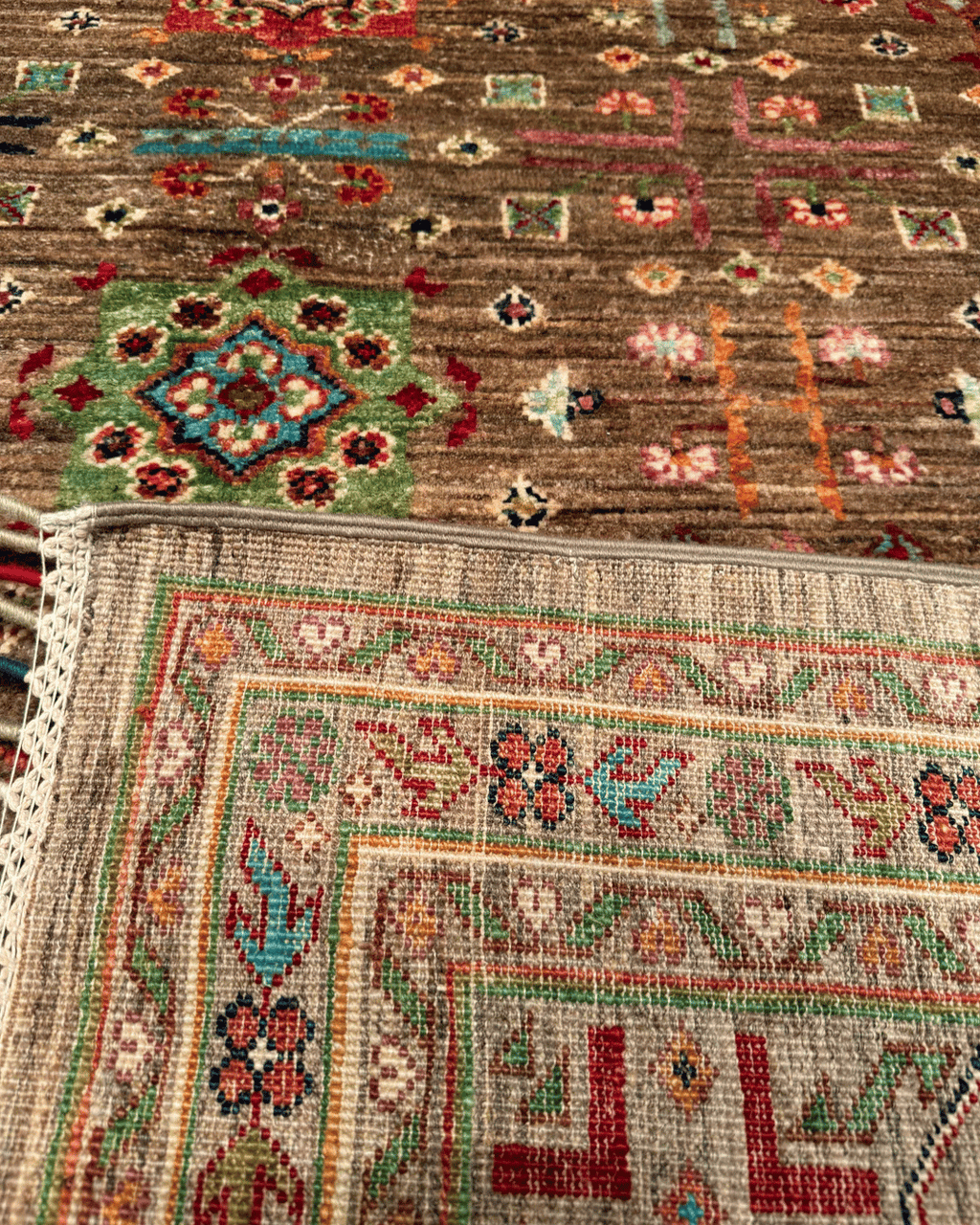 Veziri Hand-Knotted Wool Rug 6' 7" x 9' 9"