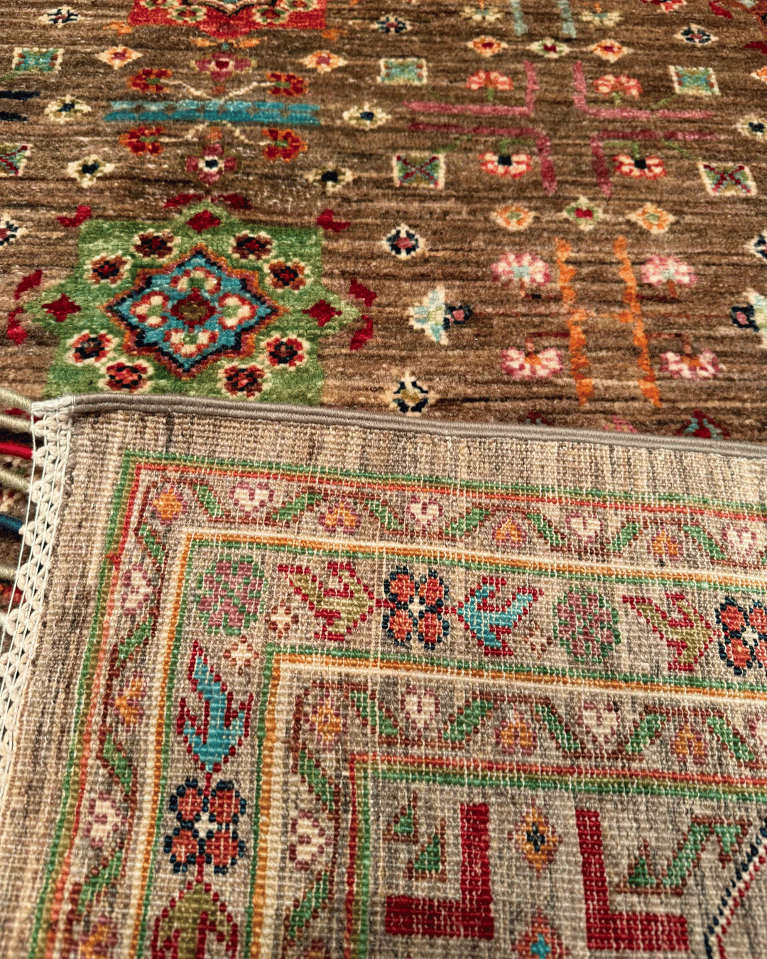 Veziri Hand-Knotted Wool Rug 6' 7" x 9' 9"