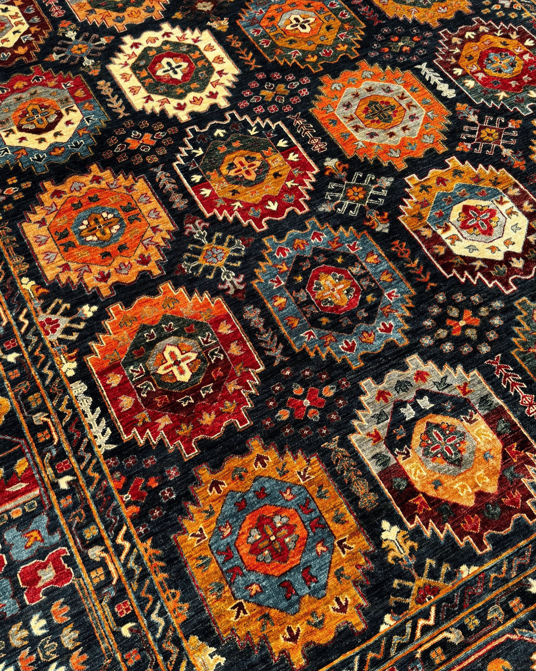 Veziri Hand-Knotted Wool Rug 9' 1" x 12'
