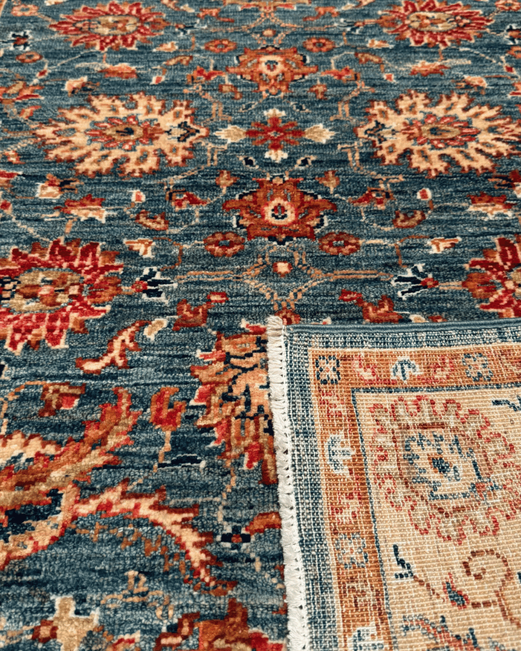 Ushak Hand-Knotted Wool Rug 3' x 5'