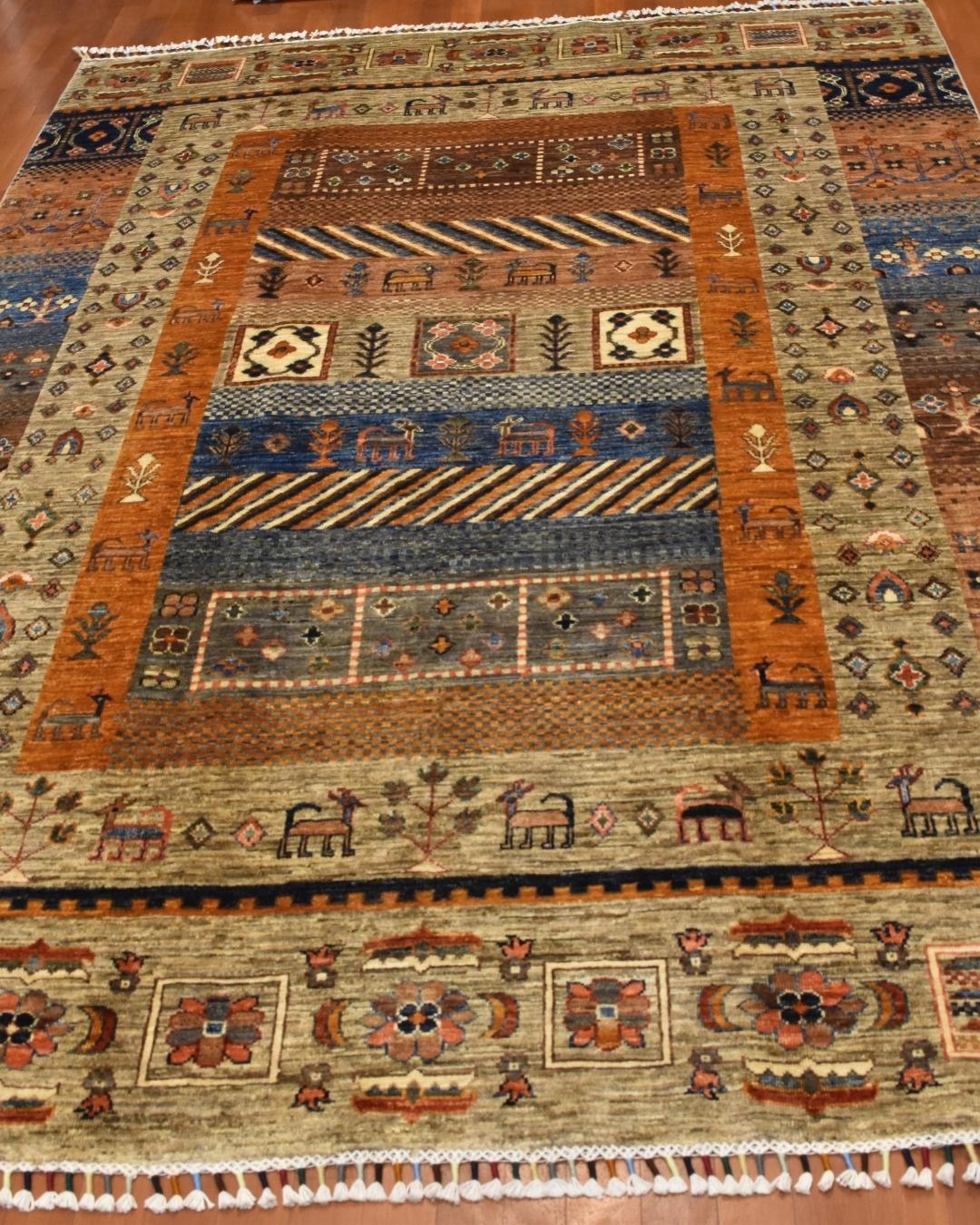 Sultani Hand-Knotted Wool Rug 5' 6" x 7' 7"