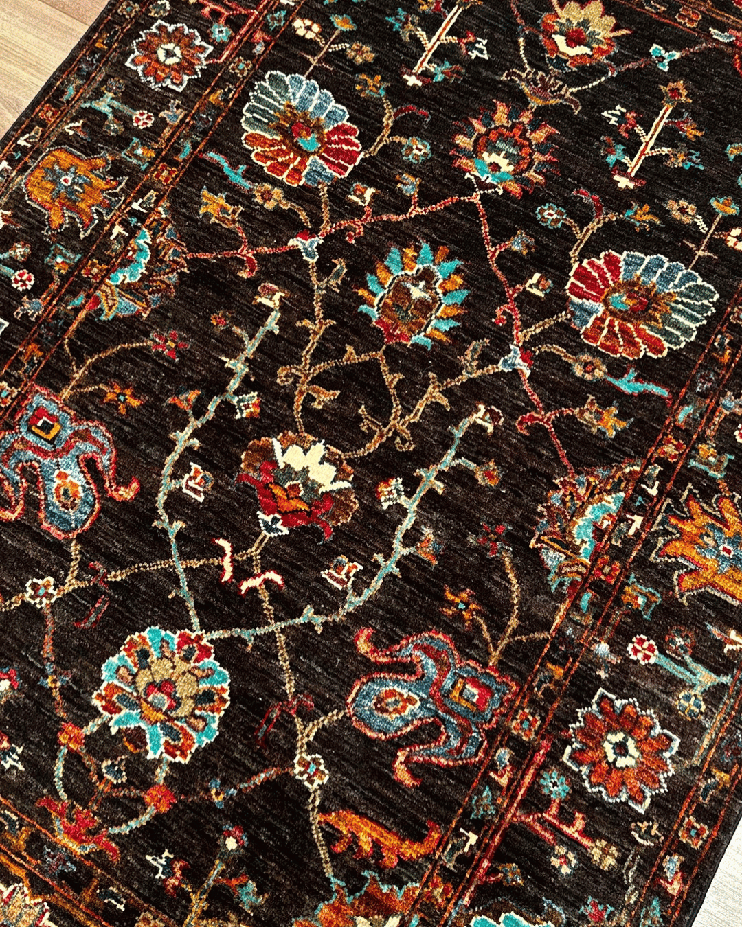 Sultani Hand-Knotted Wool Rug 3' 4" x 4' 9"