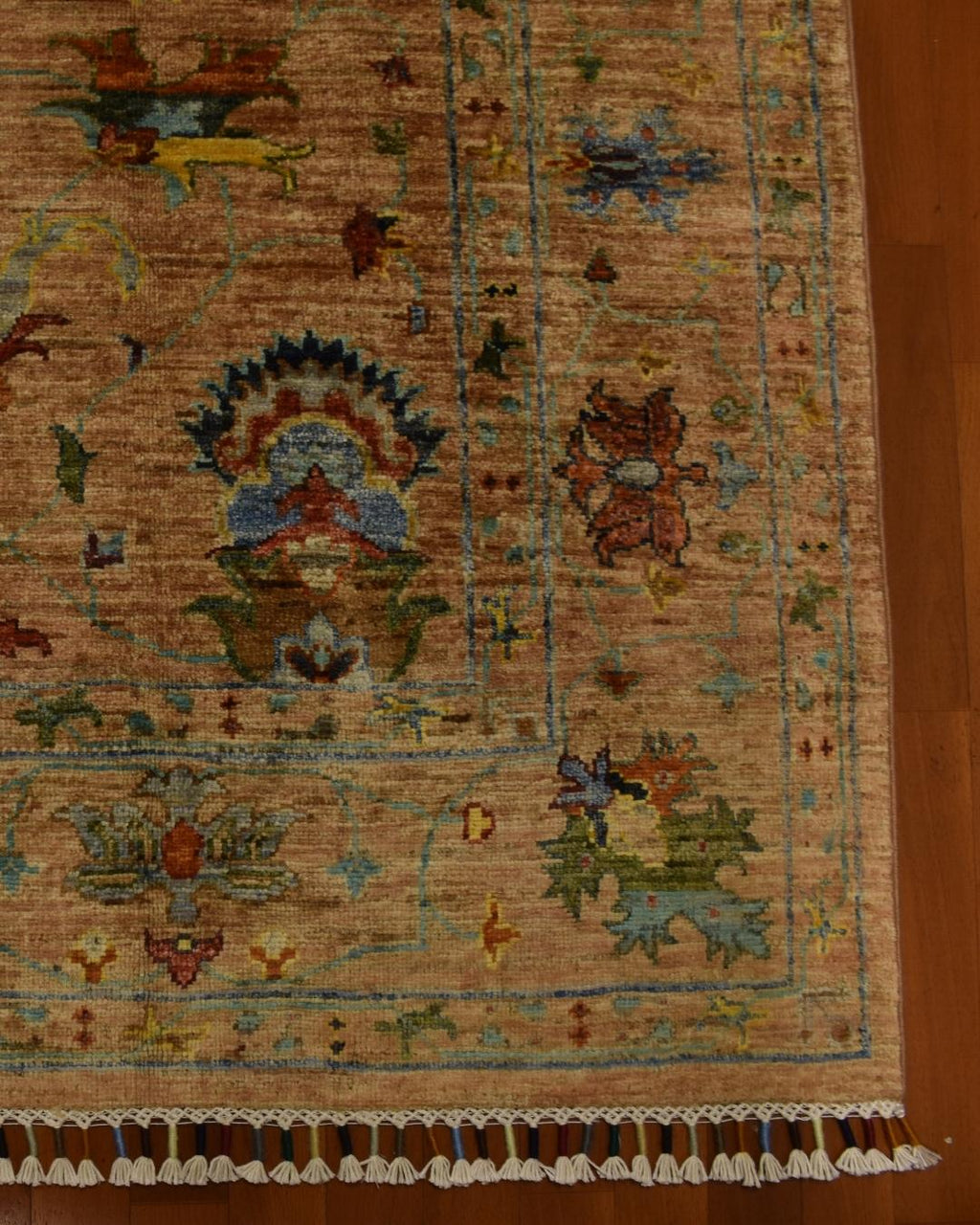 Sultani Hand-Knotted Wool Rug 5' x 6' 5"