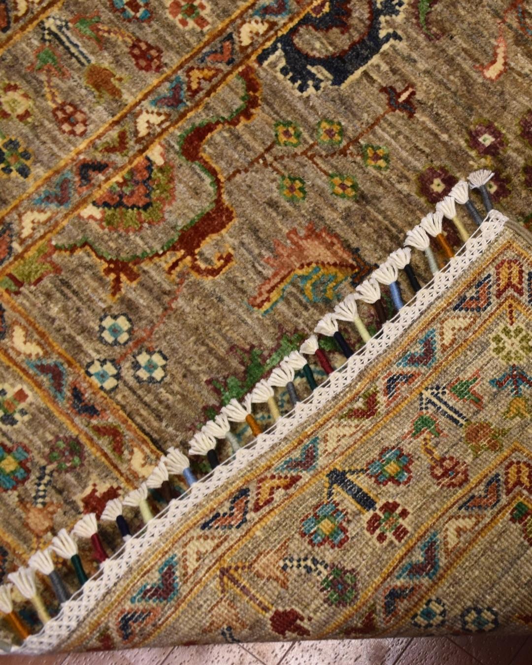 Sultani Hand-Knotted Wool Rug 2' 75" x 4' 1"