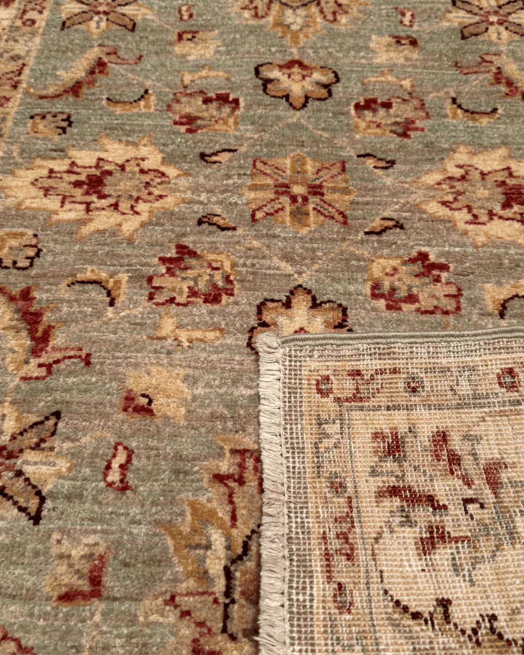 Ushak Hand-Knotted Wool Rug 3' x 4'