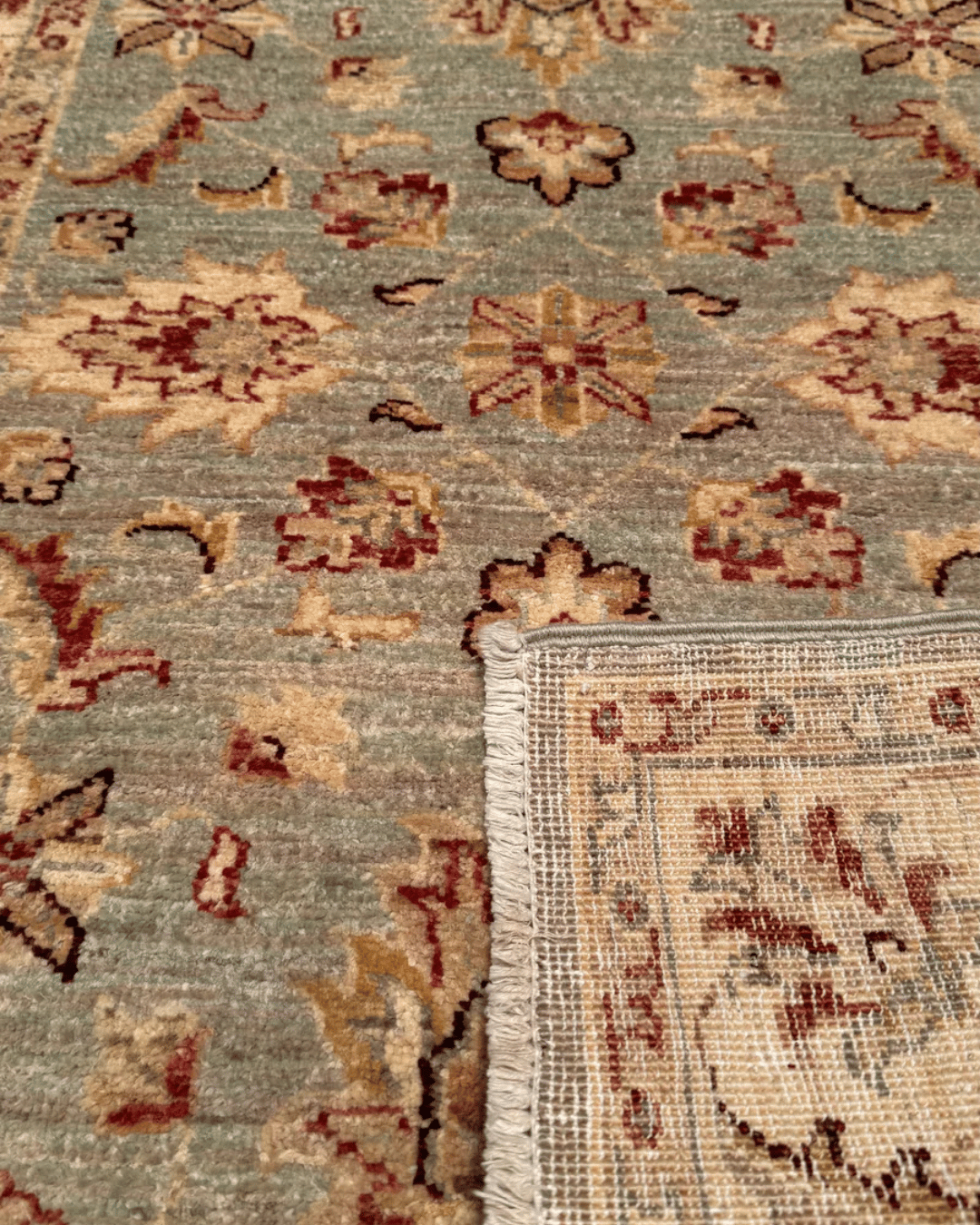 Ushak Hand-Knotted Wool Rug 3' x 4'