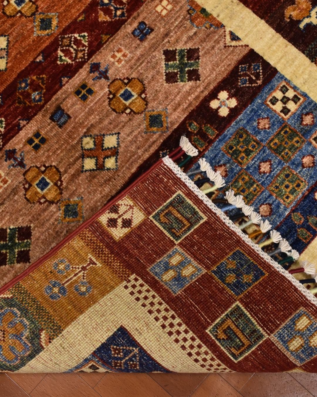 Sultani Hand-Knotted Wool Rug 3' x 4'