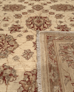 Ushak Hand-Knotted Wool Rug 4' x 6'