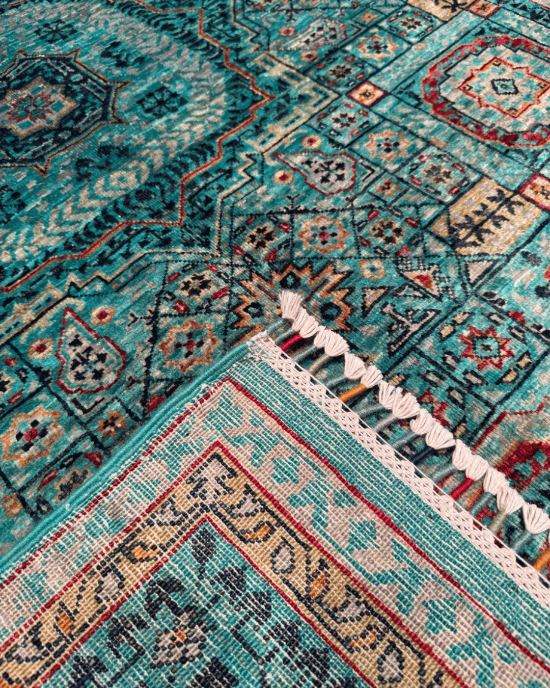 Mamluk Hand-Knotted Wool Rug 4' 9" x 6' 8"