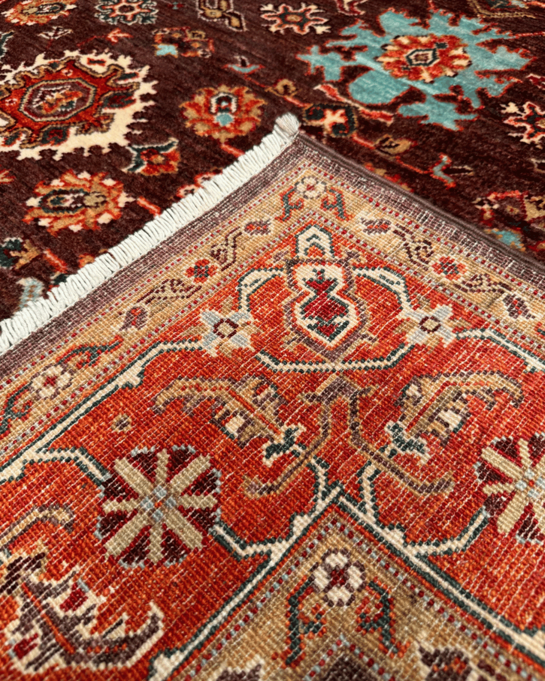 Ushak Hand-Knotted Wool Rug 6' x 8'