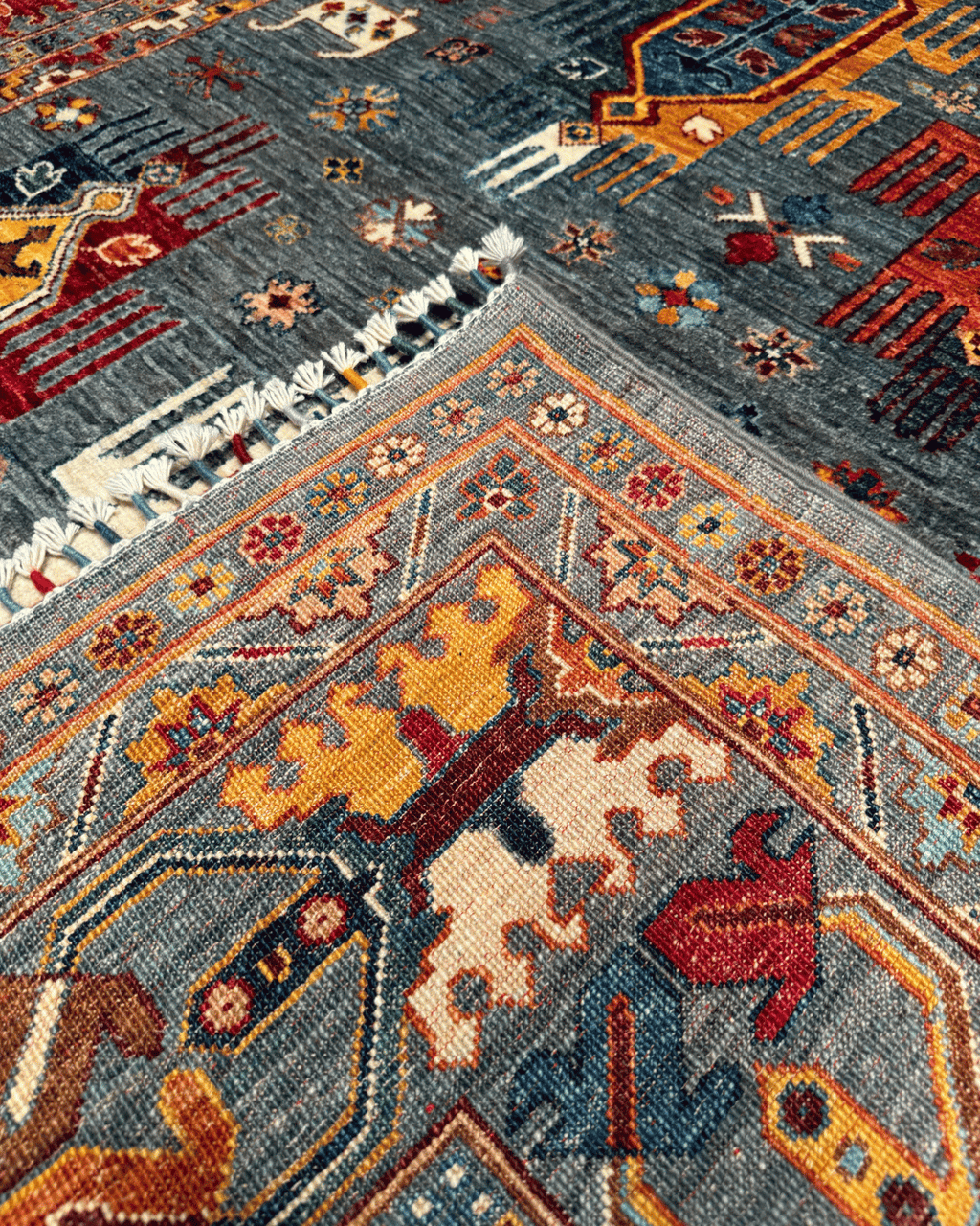 Veziri Hand-Knotted Wool Rug 5' 6" x 8' 4"