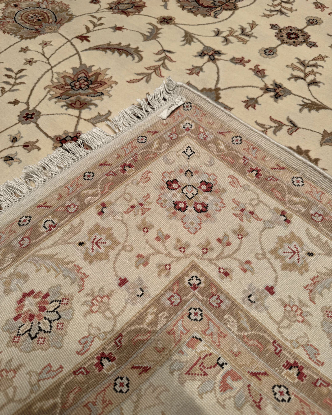 Ottoman Elegance Hand-Knotted Wool Rug 5' 7" x 8'