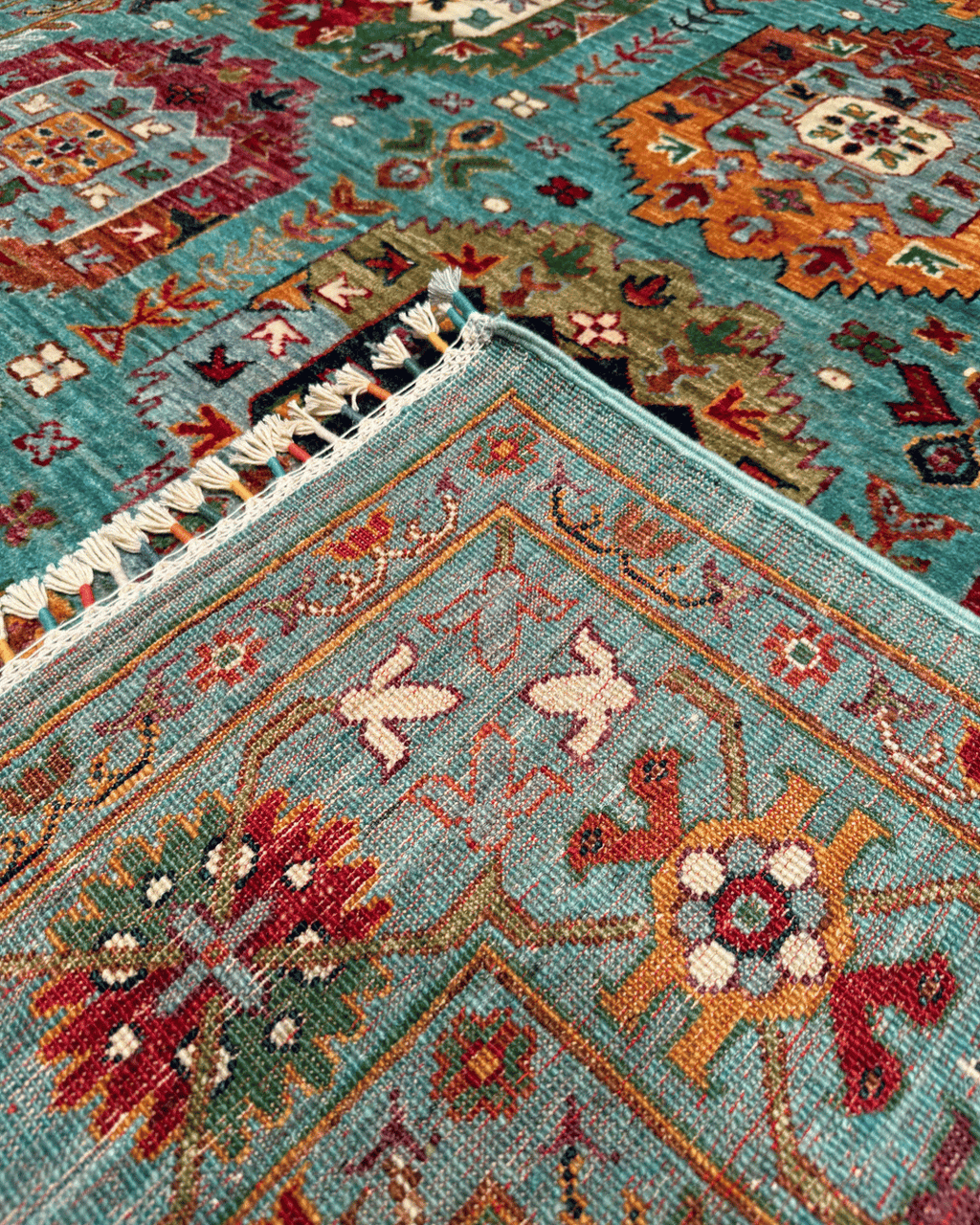 Veziri Hand-Knotted Wool Rug 5' 6" x 8'
