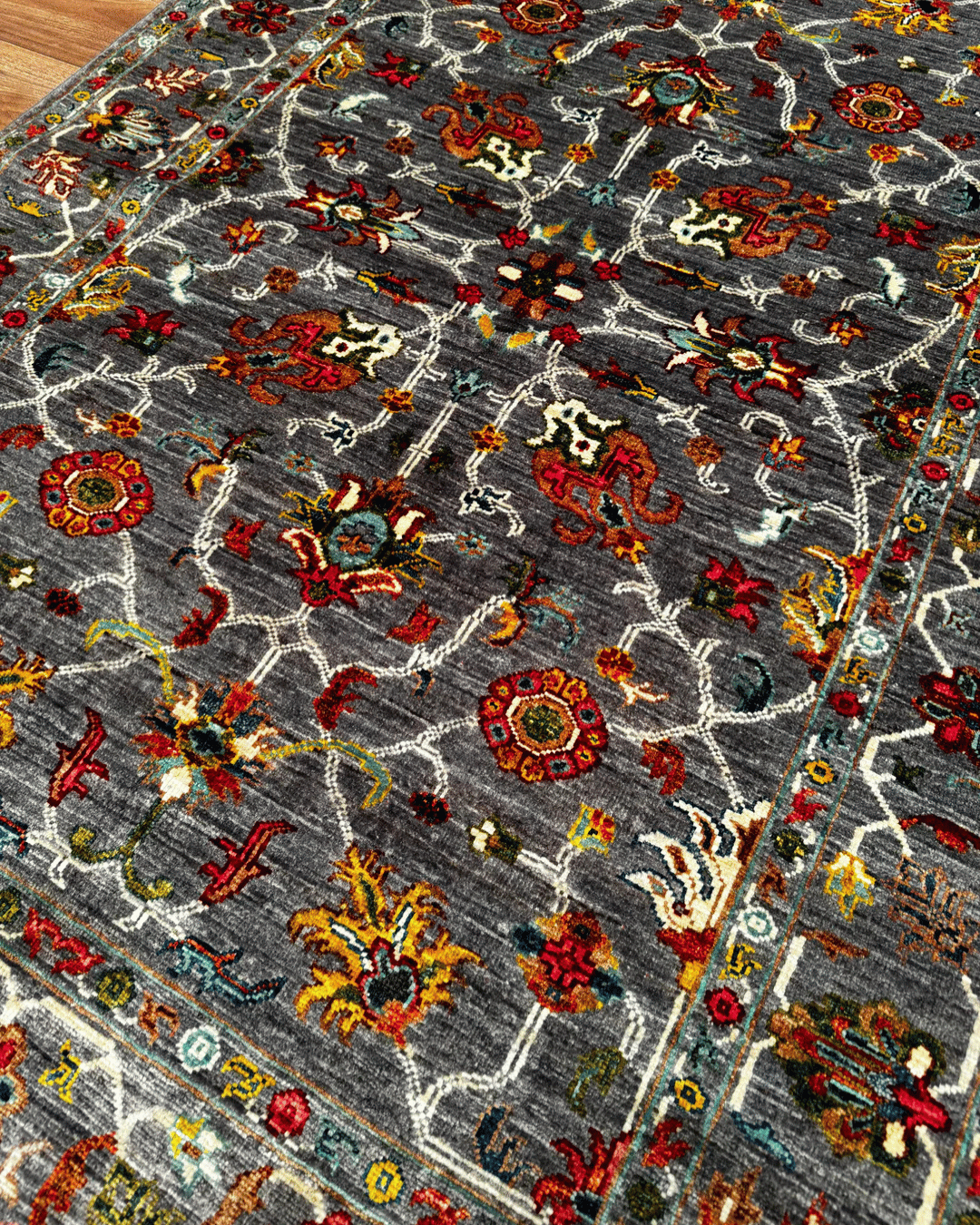 Sultani Hand-Knotted Wool Rug 4' x 6'