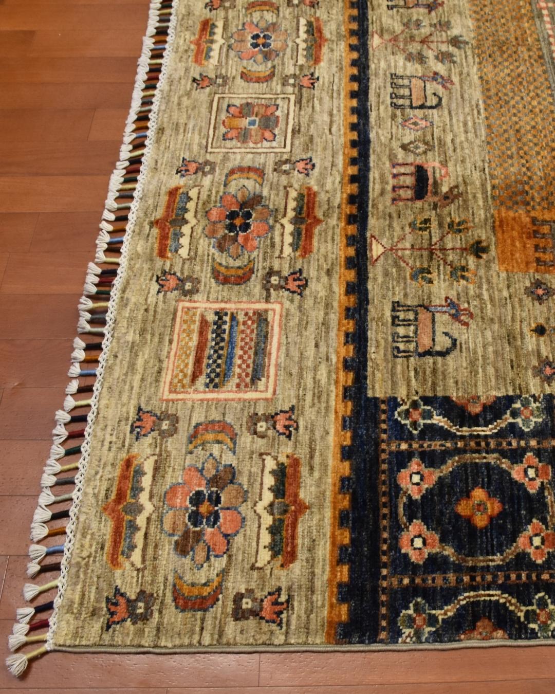 Sultani Hand-Knotted Wool Rug 5' 6" x 7' 7"