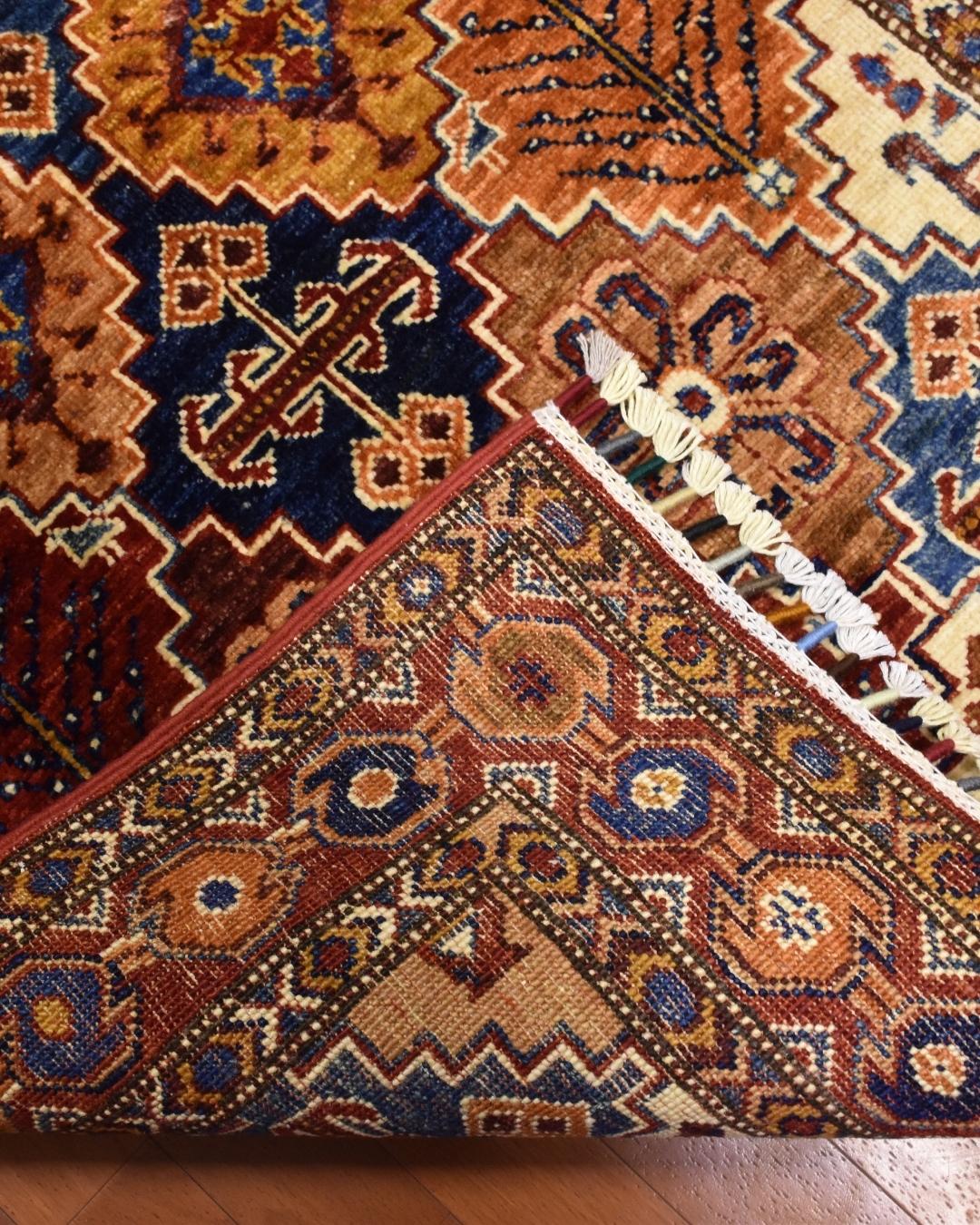 Sultani Hand-Knotted Wool Rug 2' 7" x 4'