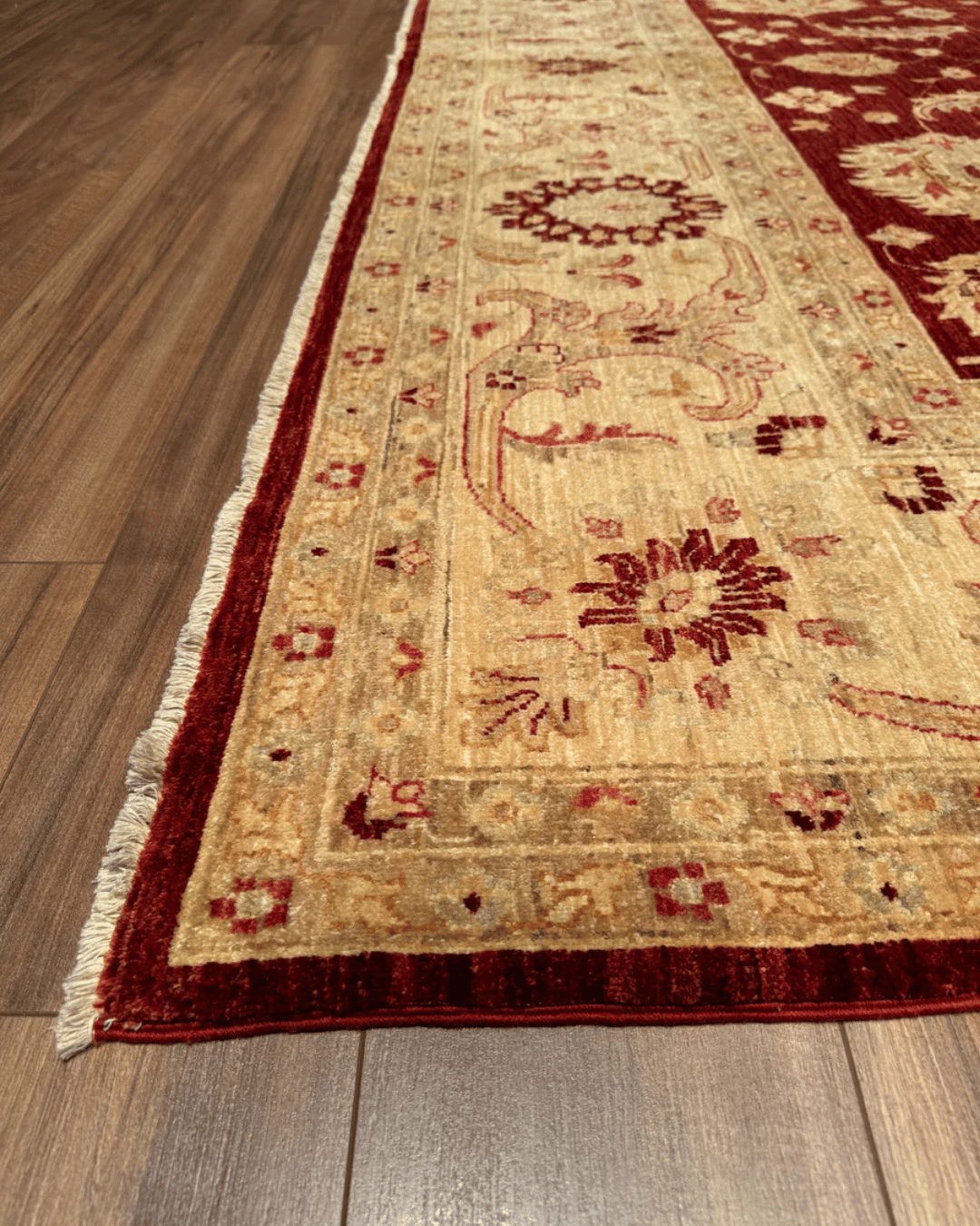 Ushak Hand-Knotted Wool Rug 10' x 13'