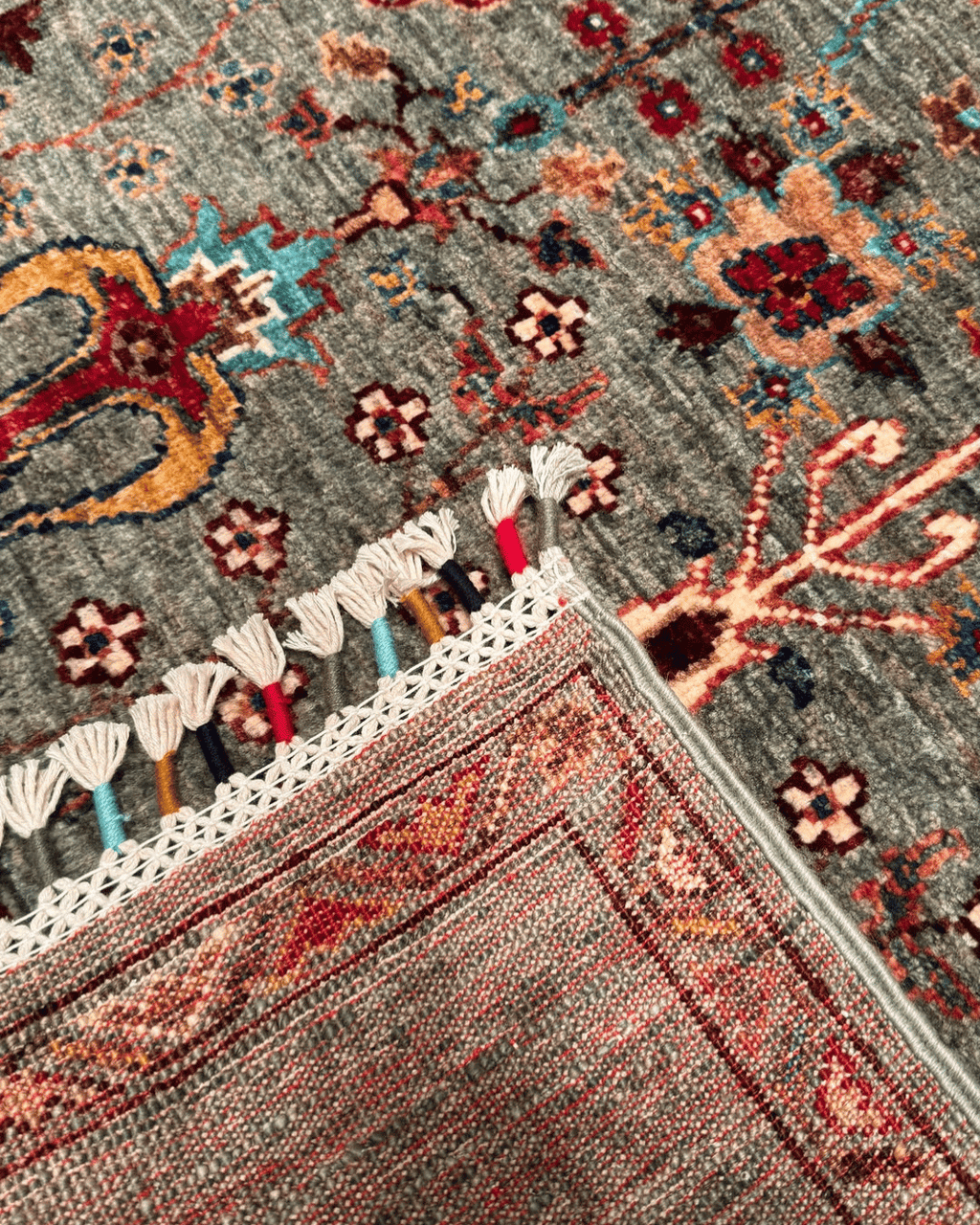 Sultani Hand-Knotted Wool Rug 3' 4" x 5' 2"