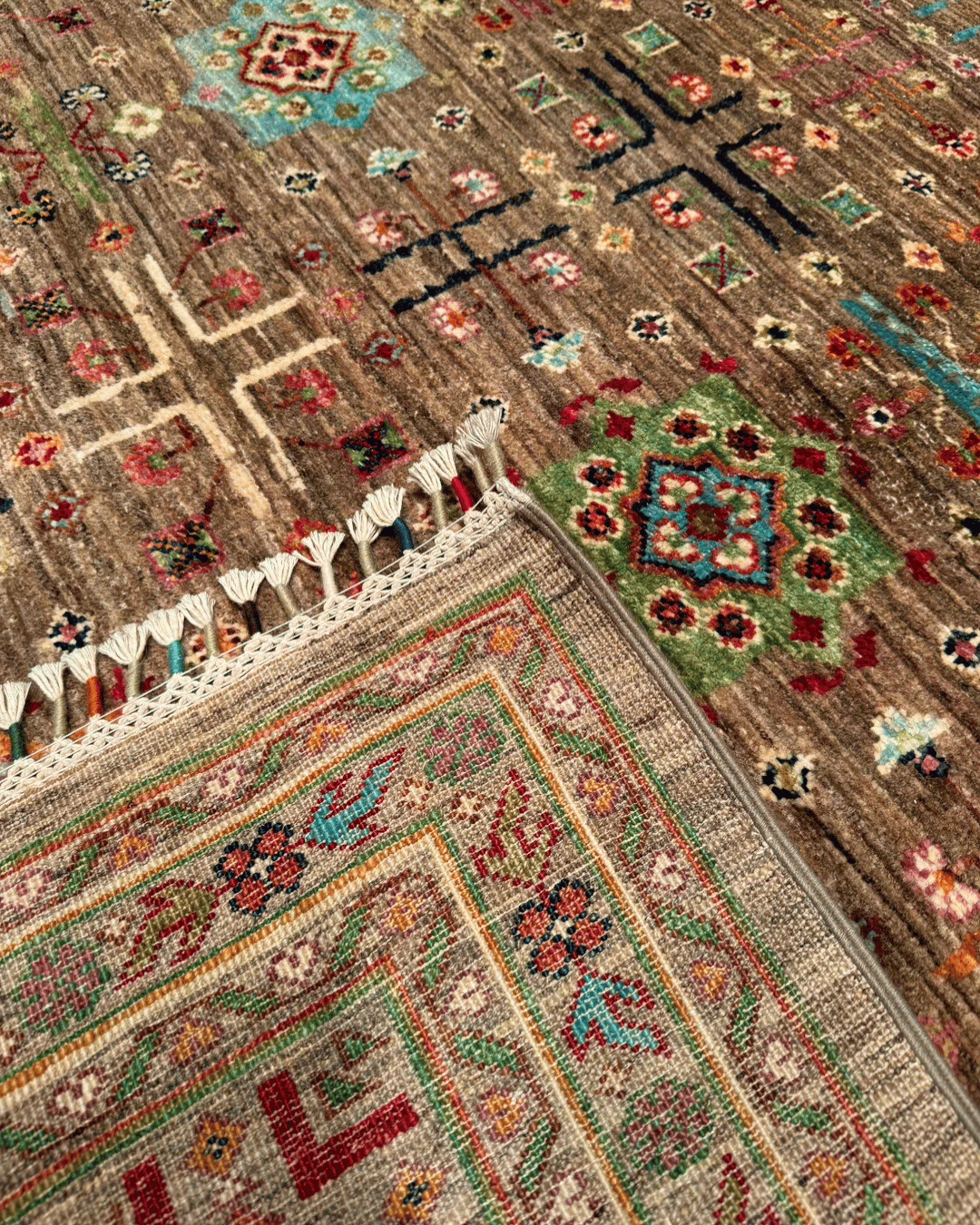 Veziri Hand-Knotted Wool Rug 6' 7" x 9' 9"