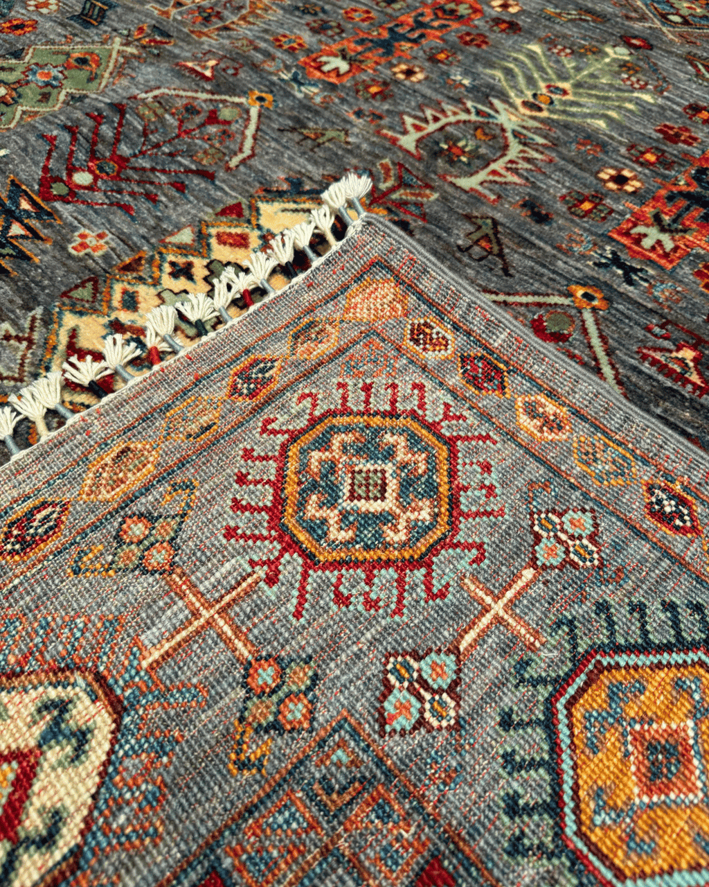 Veziri Hand-Knotted Wool Rug 5' 8" x 8'