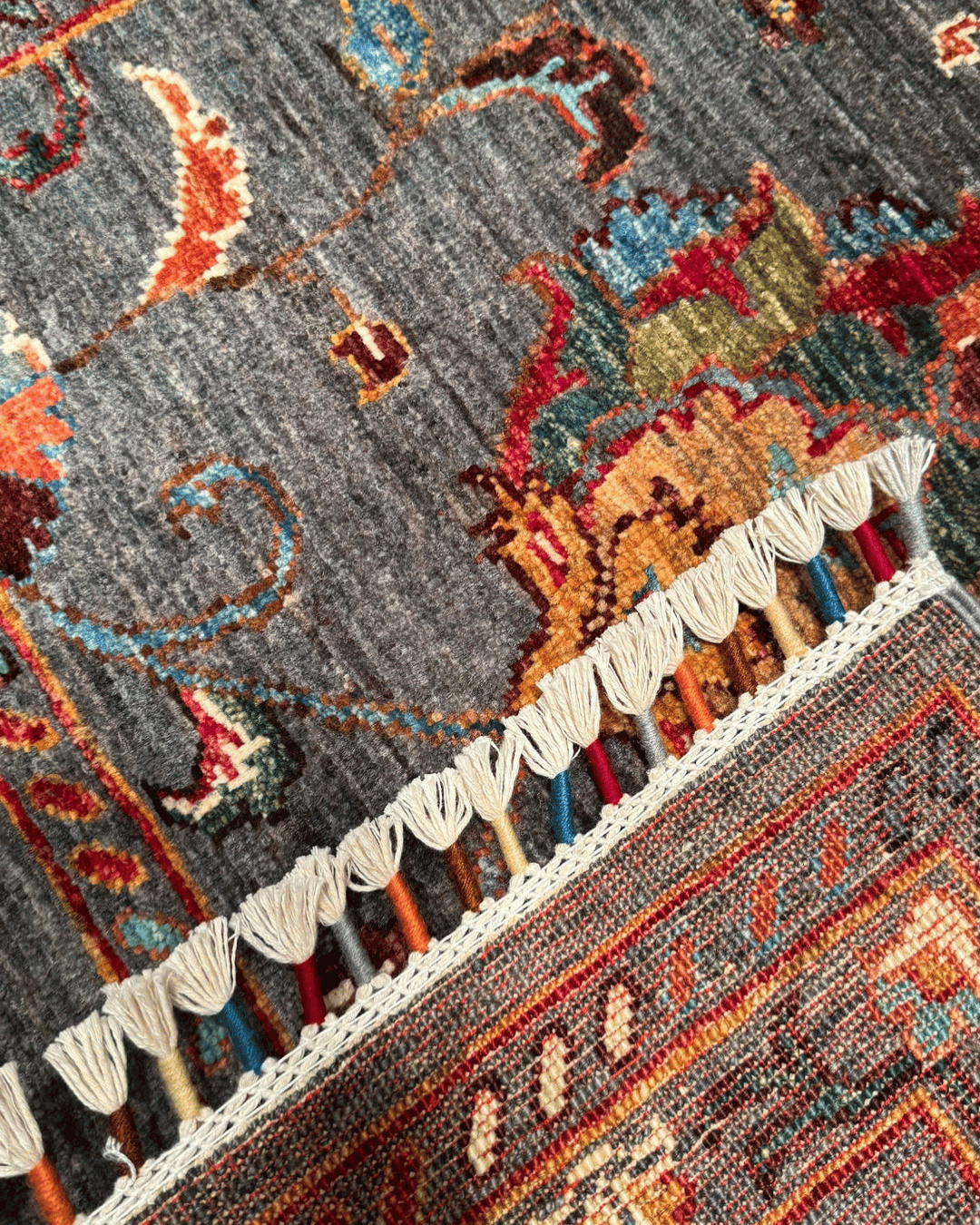 Sultani Hand-Knotted Wool Rug 3' 5" x 5' 1"