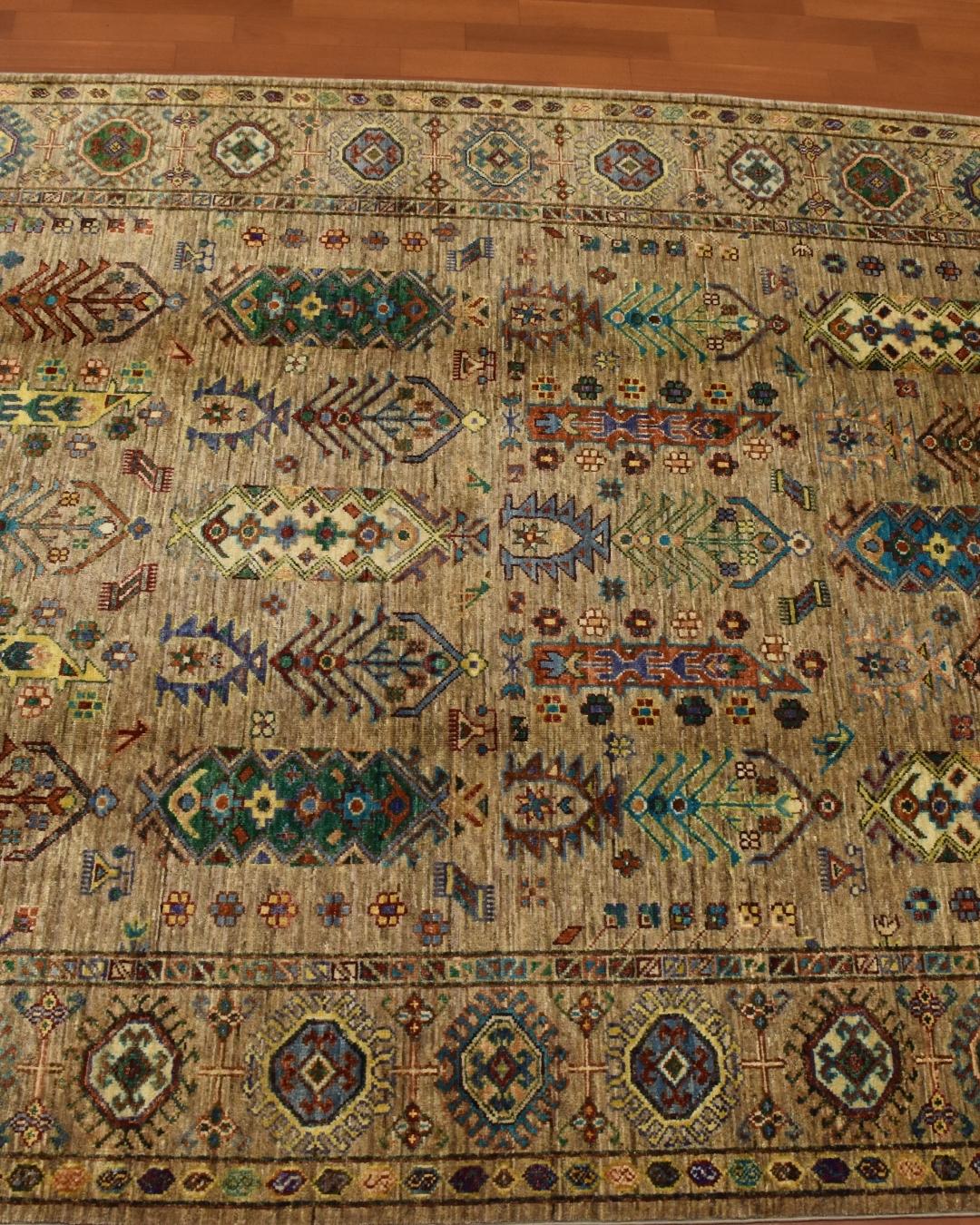Sultani Hand-Knotted Wool Rug 5' 1" x 6' 9"