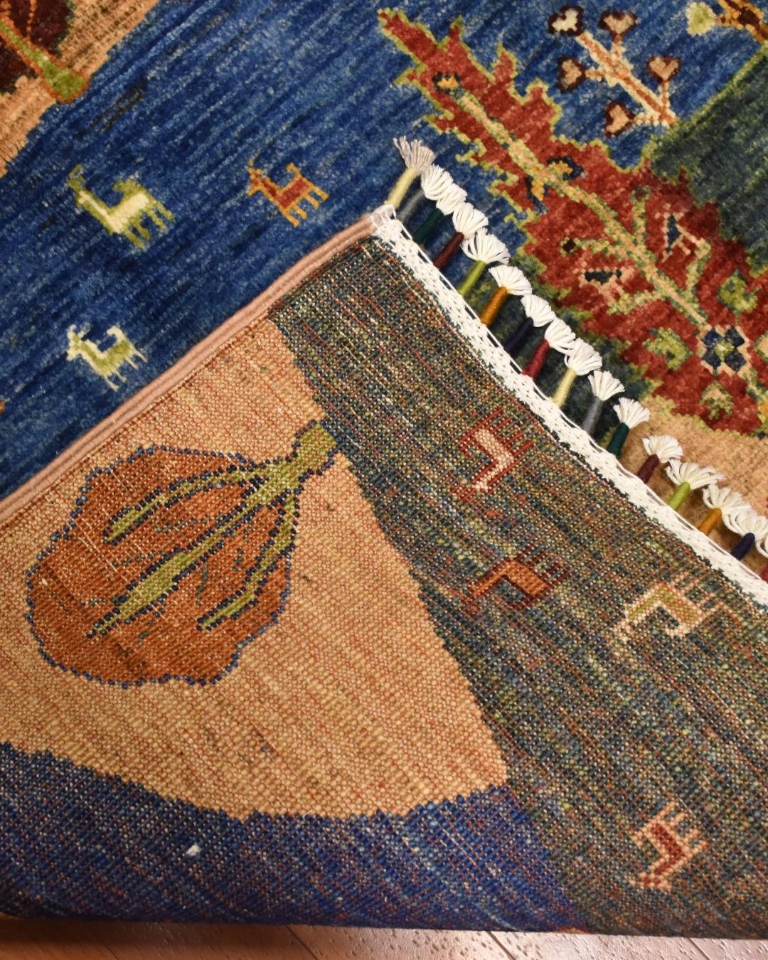 Sultani Hand-Knotted Wool Rug 2' 75" x 4'