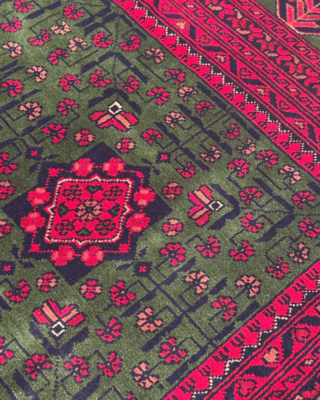 Tapis en laine style afghan 55 x 146 cm