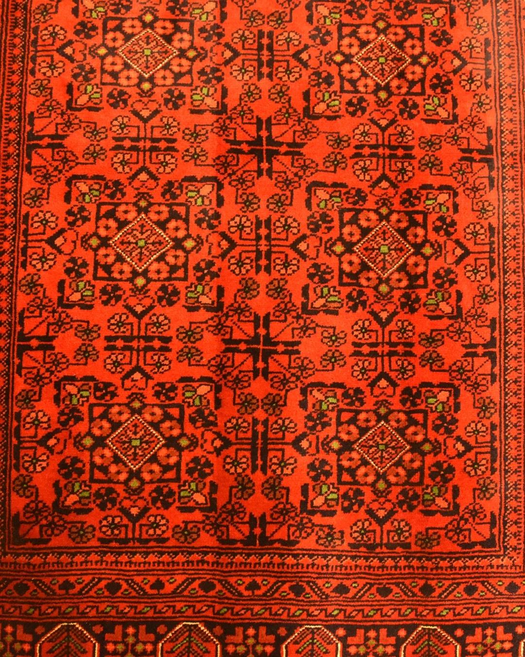 Afghan Hamyap Style Hand-Knotted Wool Rug 3' 9" x 5' 9"