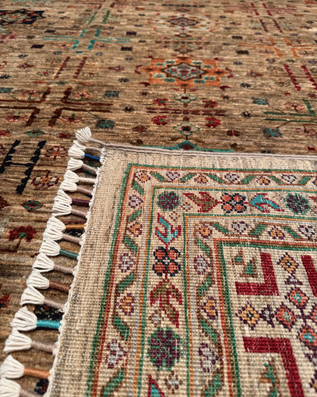 Veziri Hand-Knotted Wool Rug 8' 1" x 11'