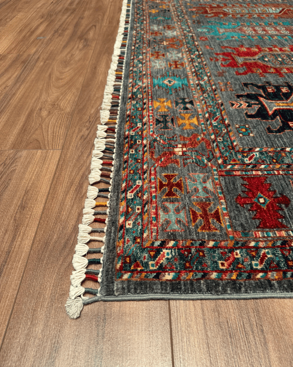 Veziri Hand-Knotted Wool Rug 5' 7" x 7' 7"