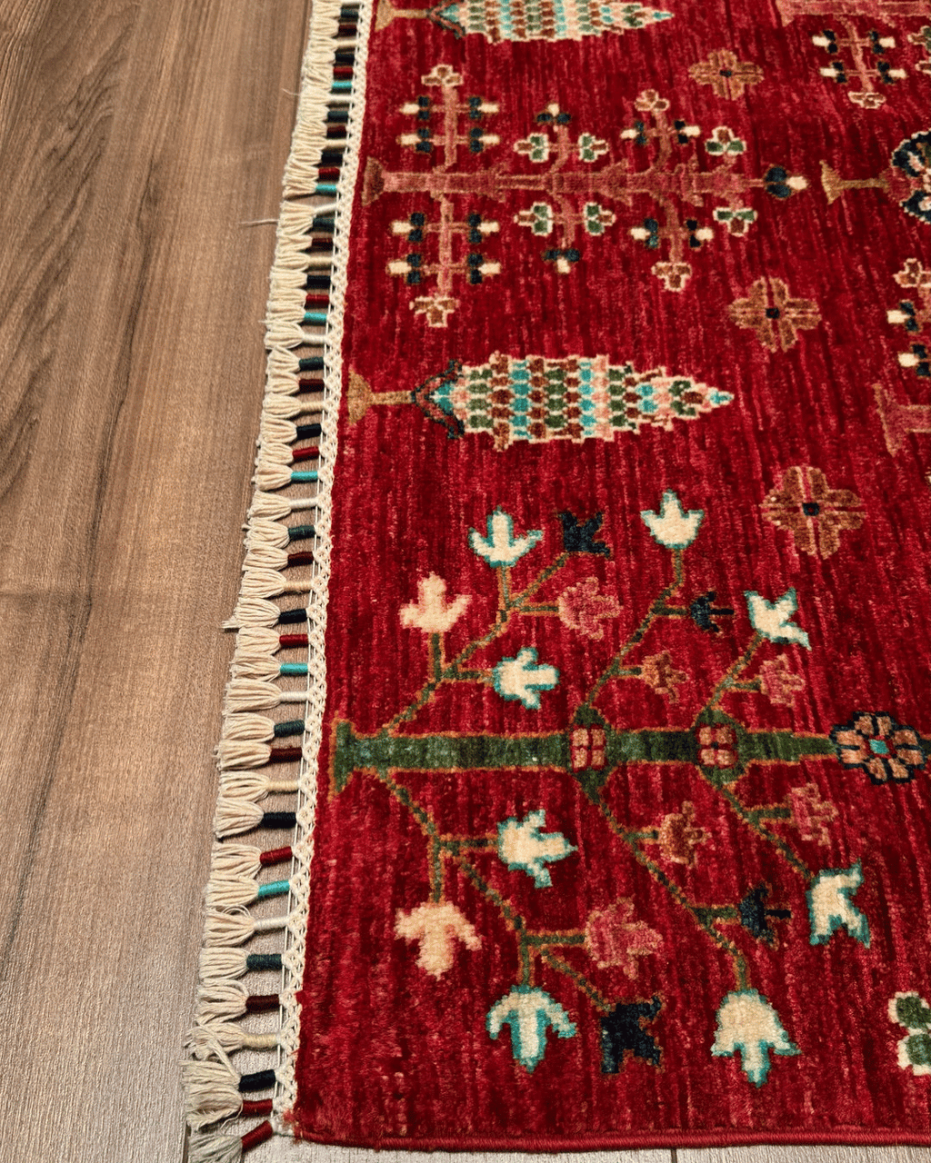 Sultani Hand-Knotted Wool Rug 4' x 6'
