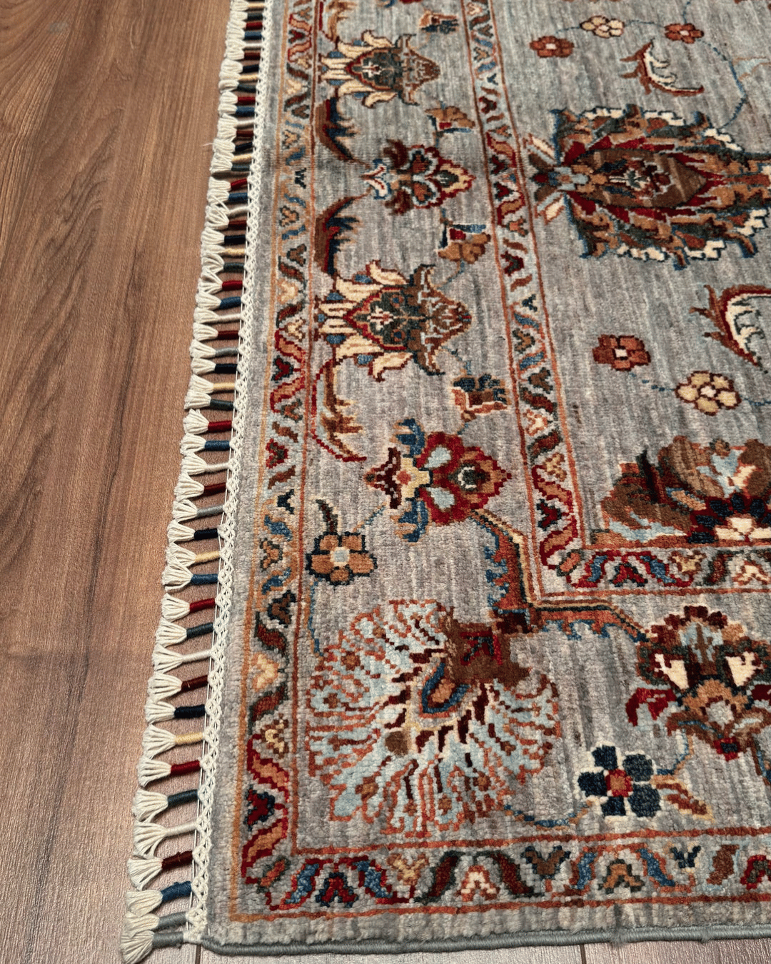 Sultani Hand-Knotted Wool Rug 4' x 6'