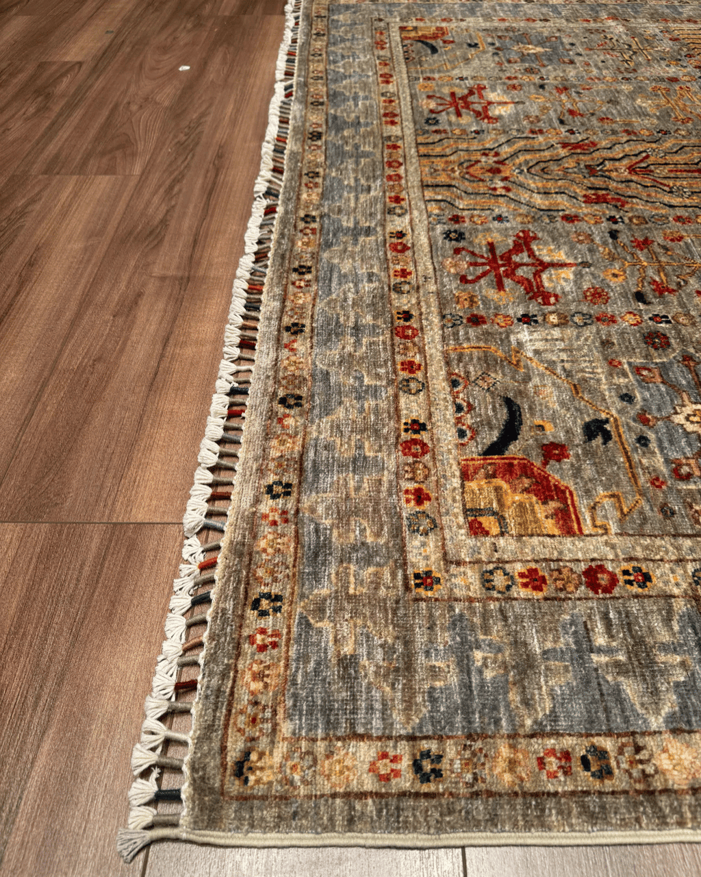 Veziri Hand-Knotted Wool Rug 5' 8" x 8' 2"