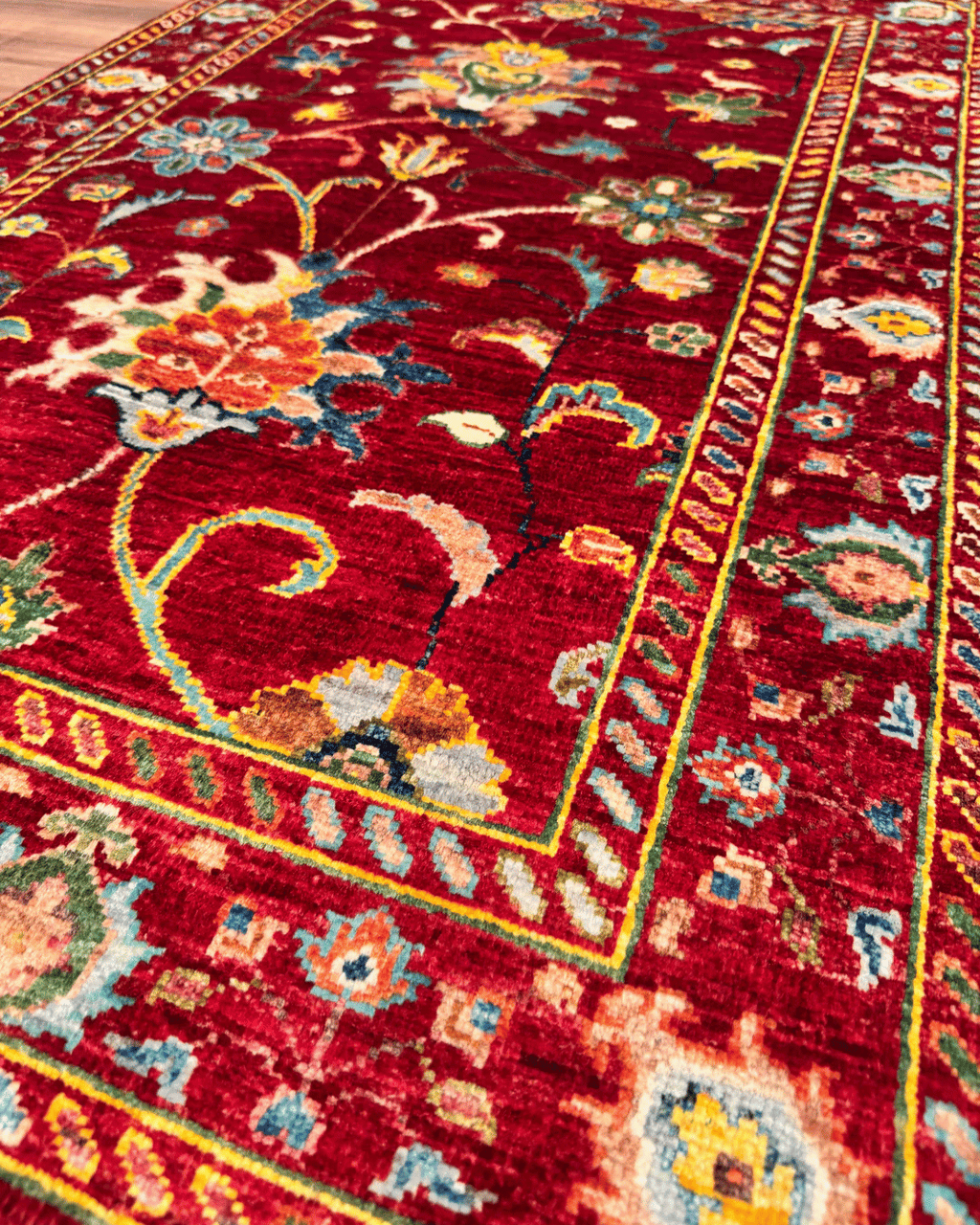 Sultani Hand-Knotted Wool Rug 2' 6" x 3' 9"